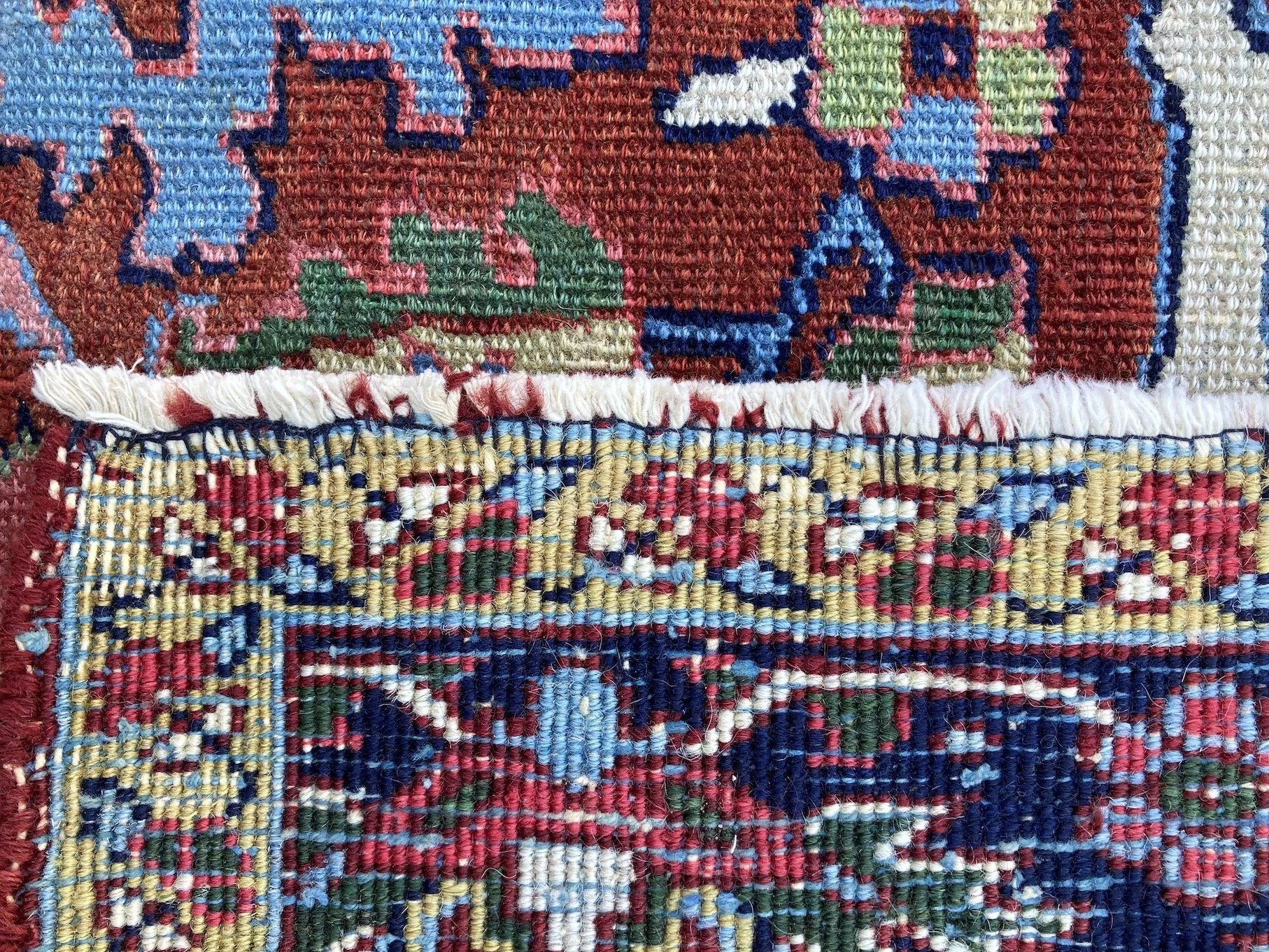 220600001_11 Antique Persian Heriz Carpet.JPG