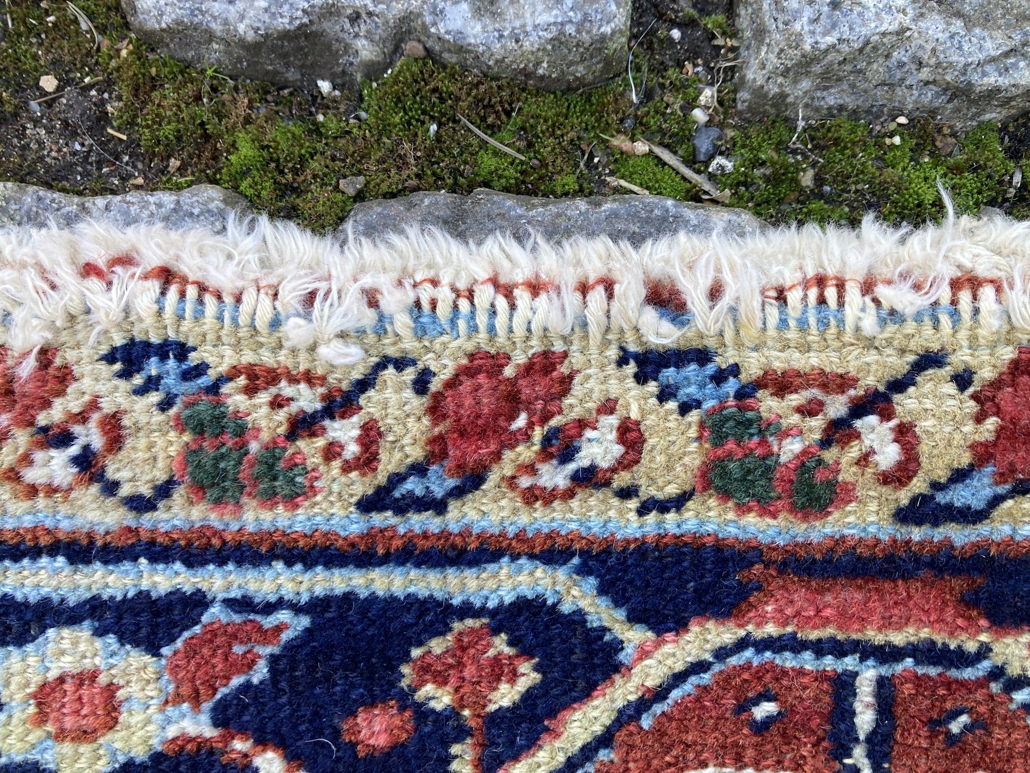 220600001_12 Antique Persian Heriz Carpet.JPG