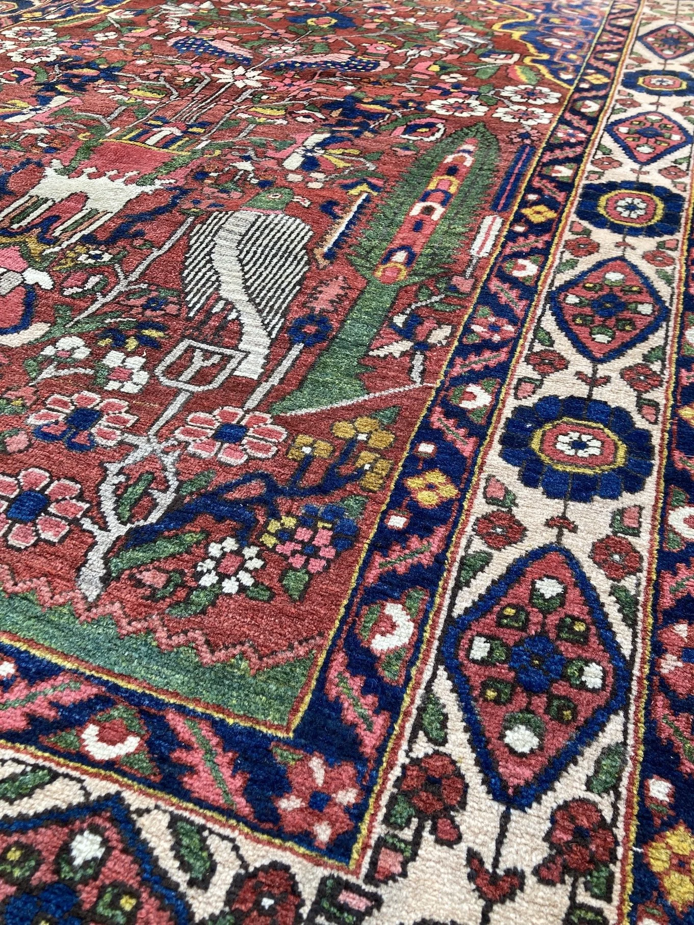 22.12.00012_5 Antique Persian Bakhtiar Rug.JPG