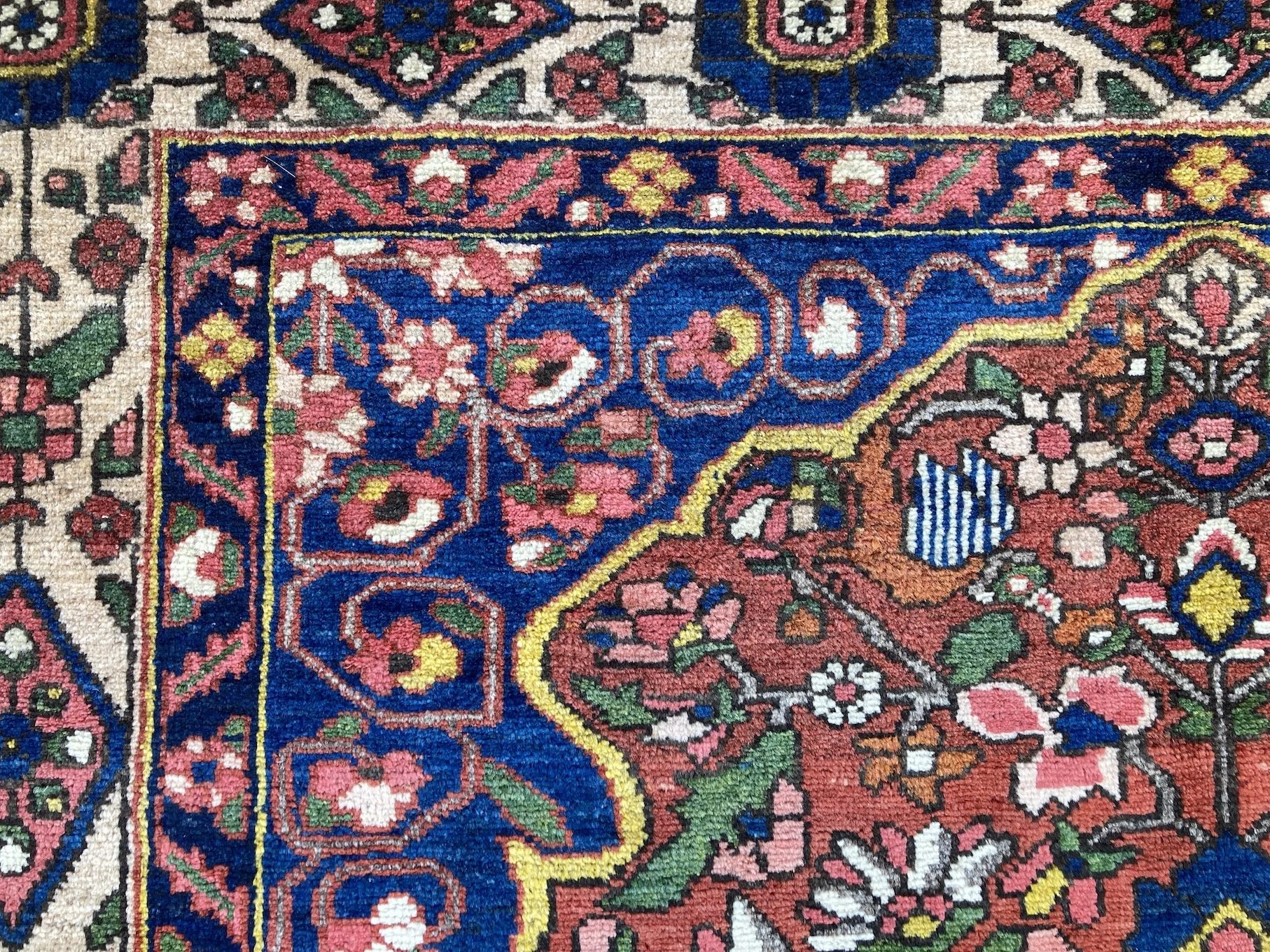 22.12.00012_11 Antique Persian Bakhtiar Rug.JPG