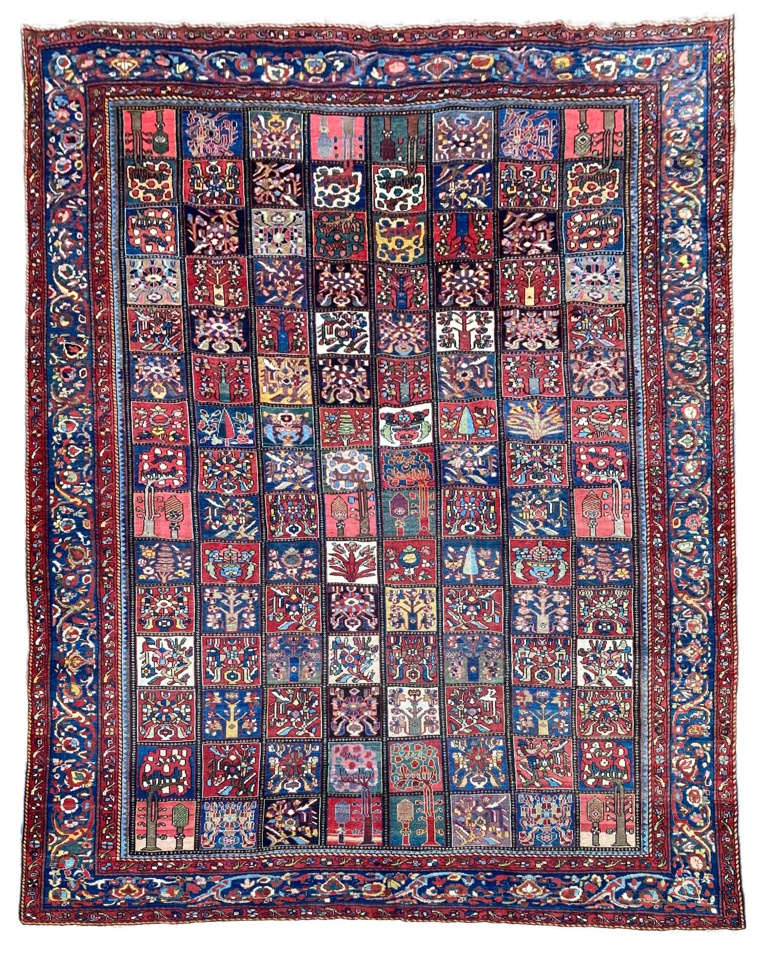22.12.00006 Antique Persian Bakhtiar Carpet.JPG