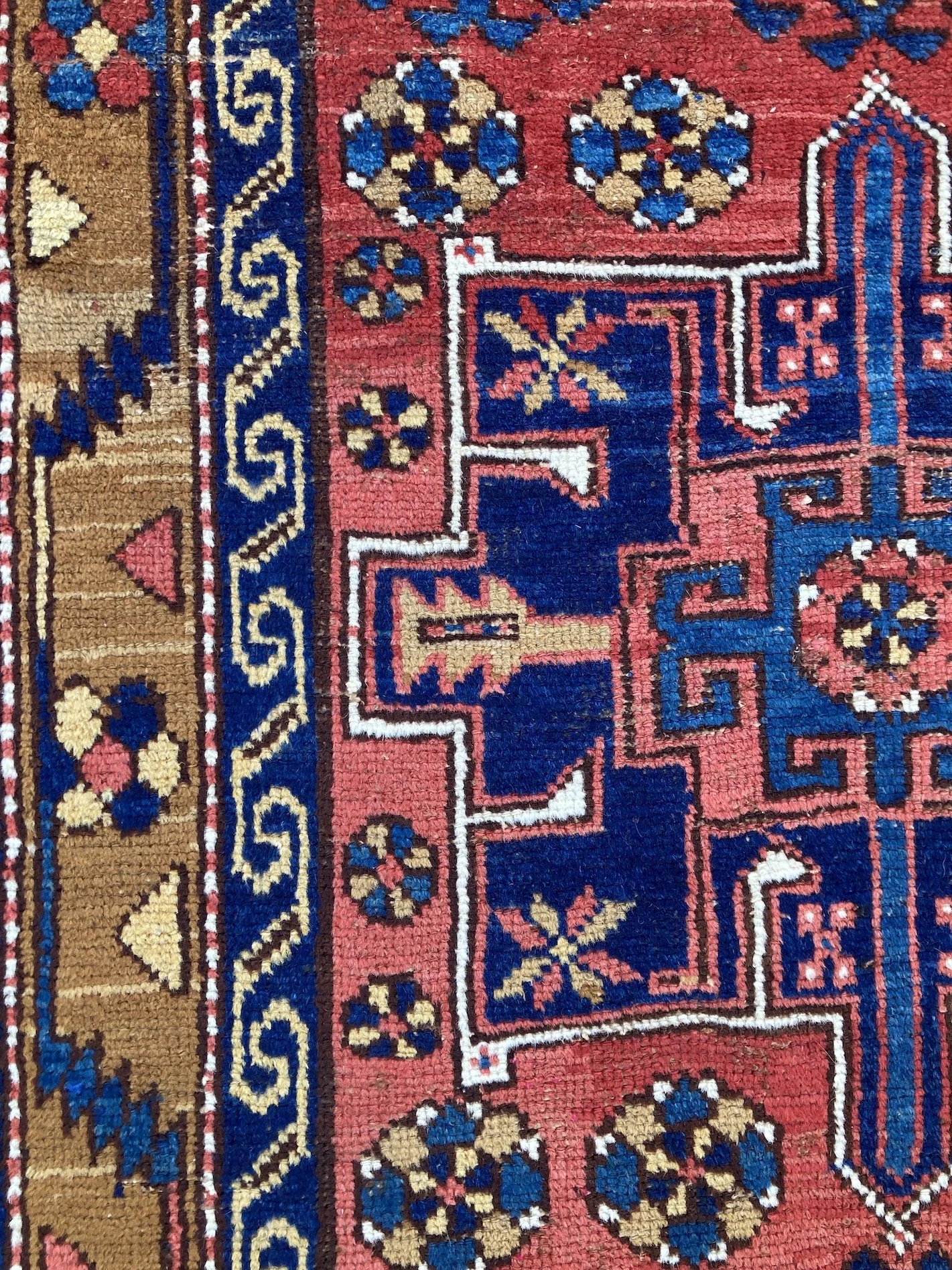 22.12.00004_9 Antique Persian Heriz Runner.JPG