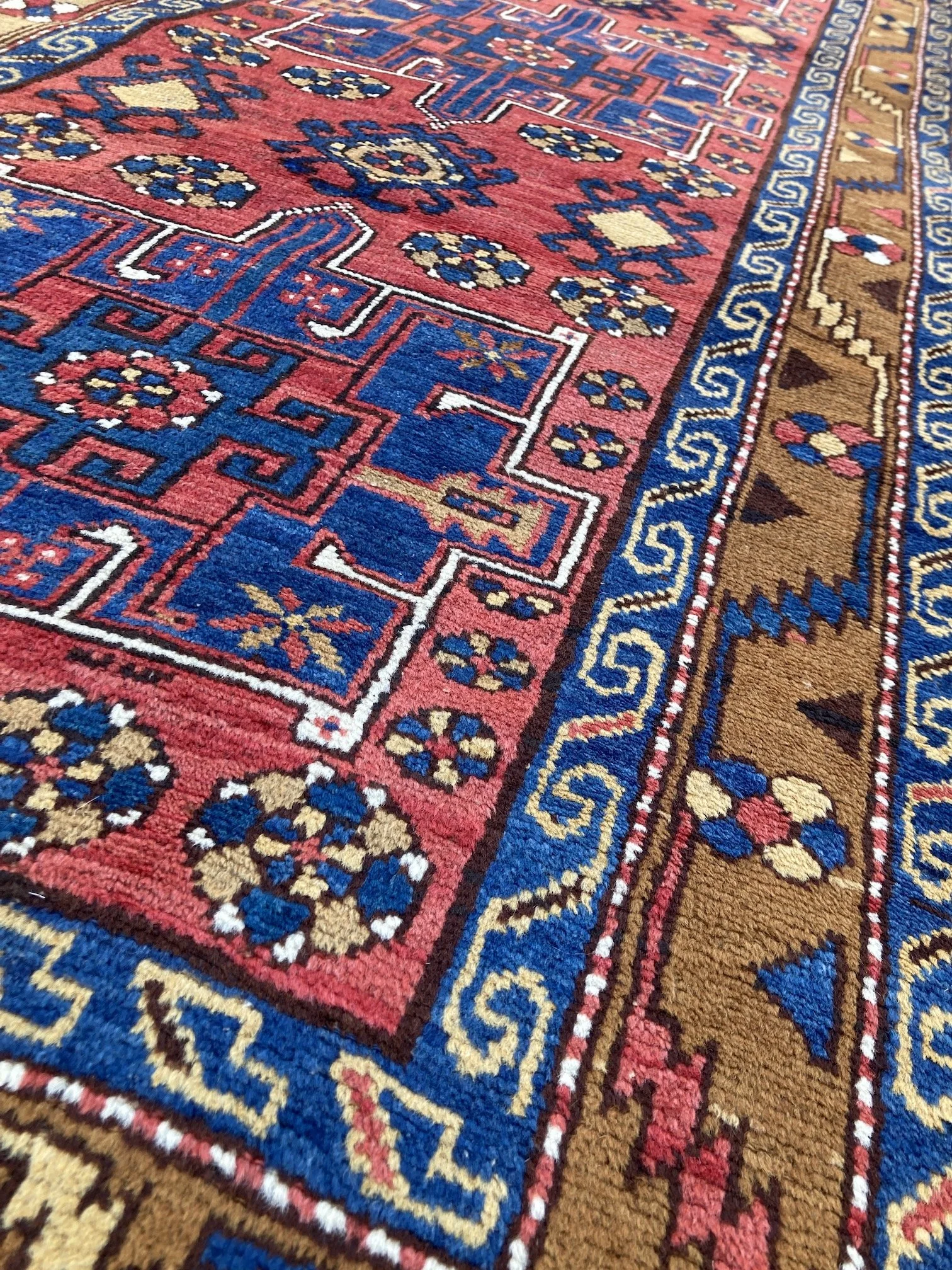 22.12.00004_5 Antique Persian Heriz Runner.JPG