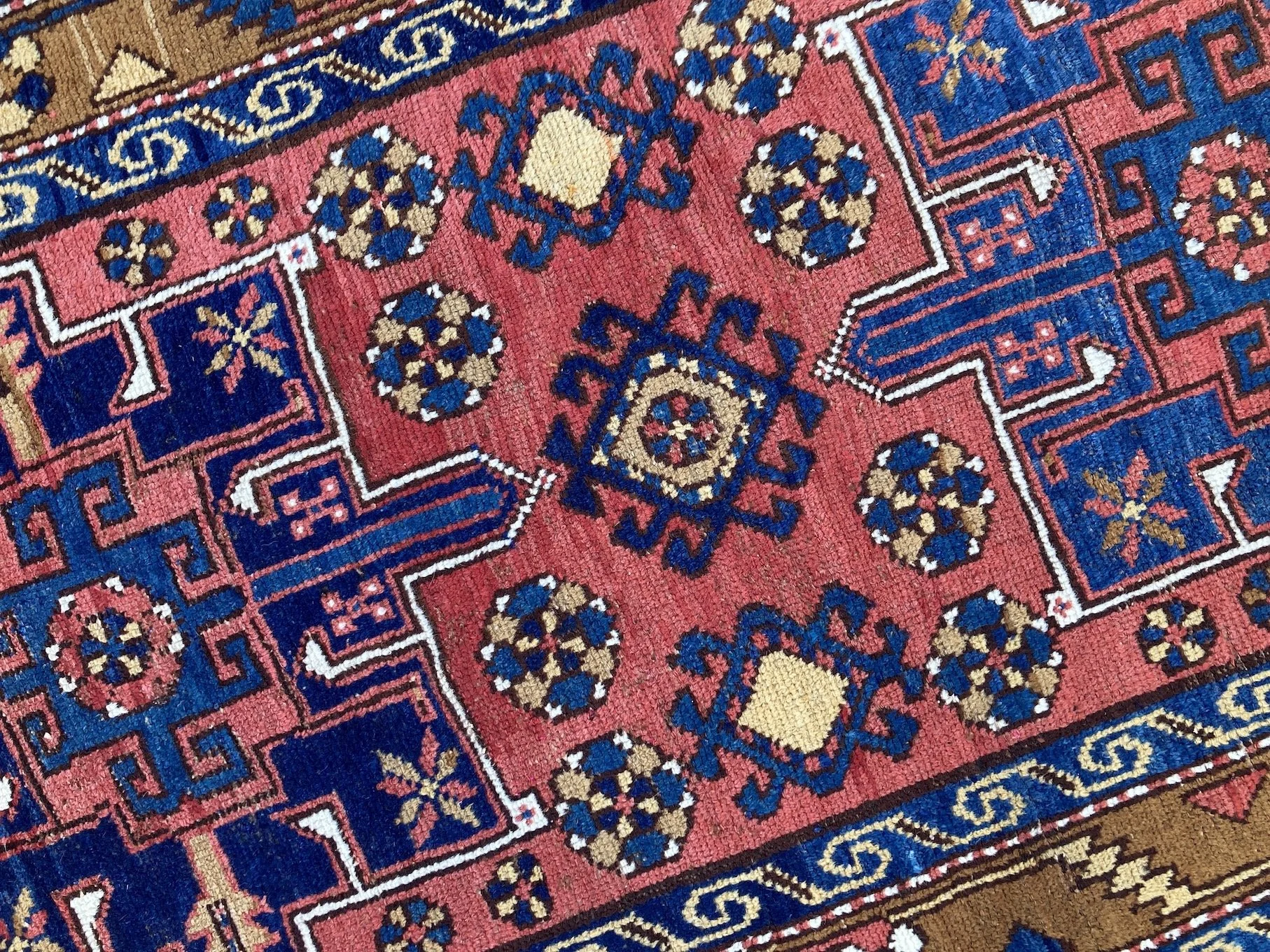 22.12.00004_7 Antique Persian Heriz Runner.JPG