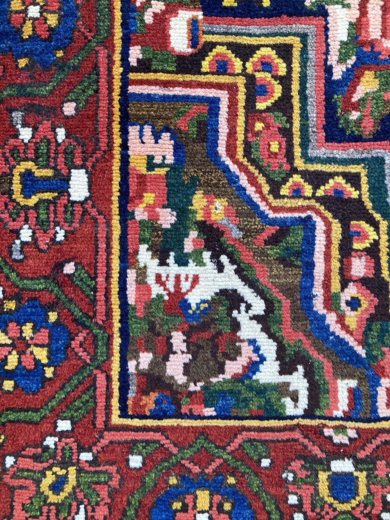 22.12.00005_11 Antique Persian Bakhtiar  Runner.JPG
