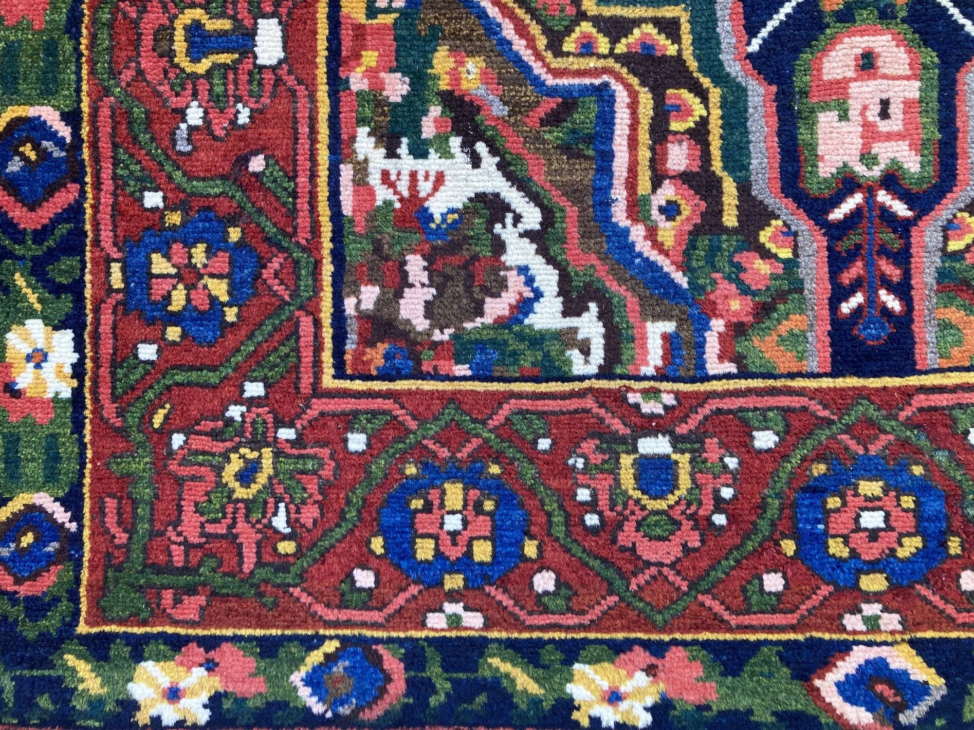 22.12.00005_3 Antique Persian Bakhtiar  Runner.JPG