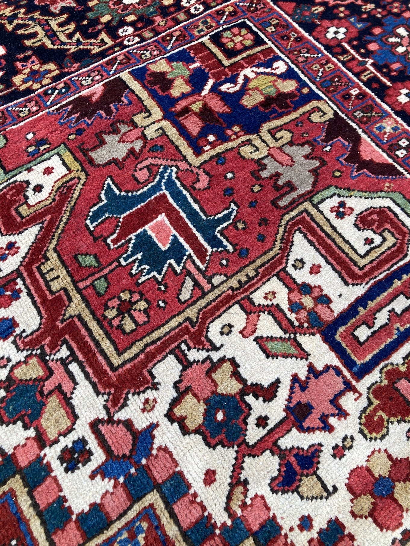 22.09.00001_13 Antique Persian Heriz Carpet.JPG