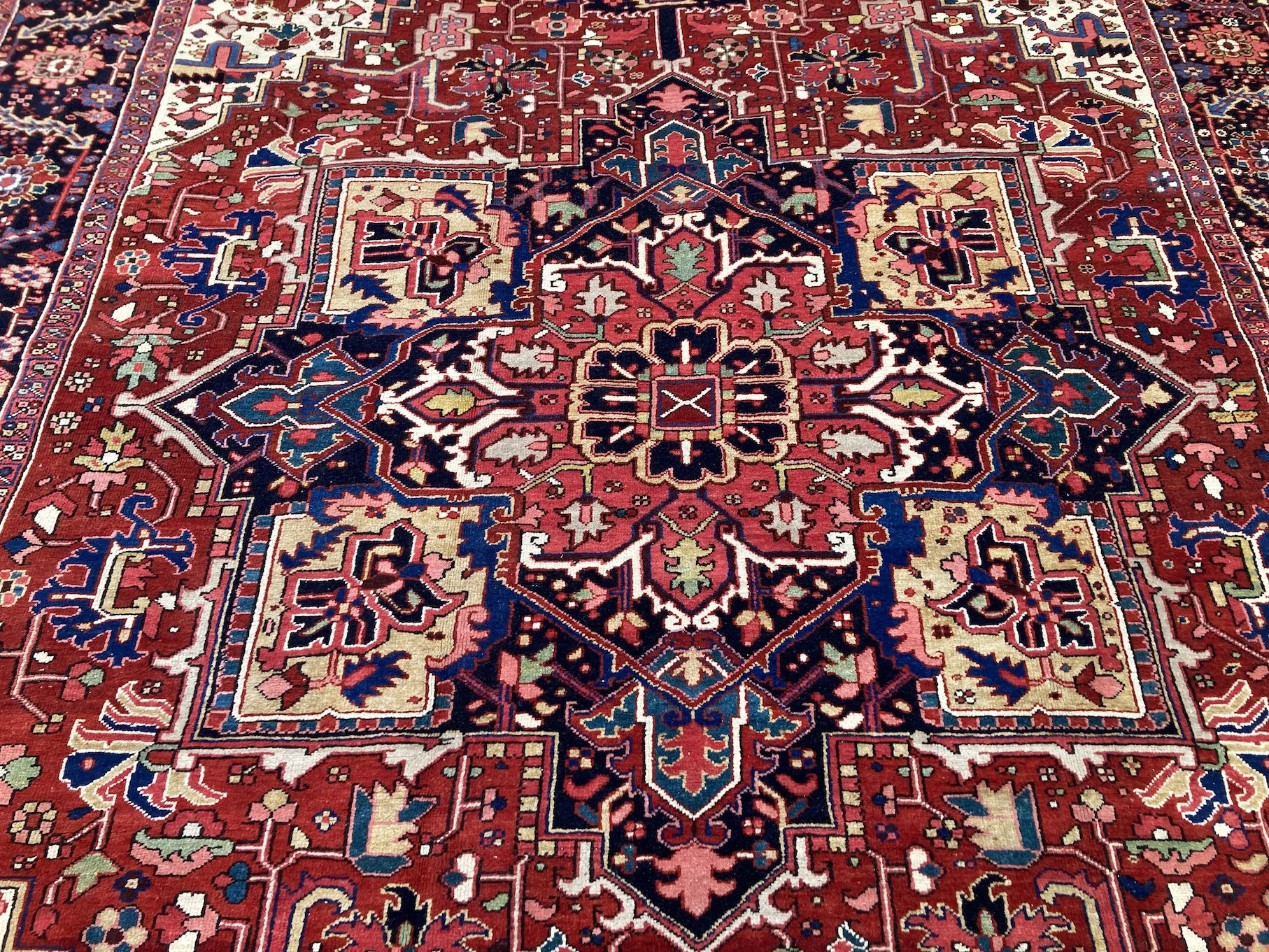 22.09.00001_4 Antique Persian Heriz Carpet.JPG
