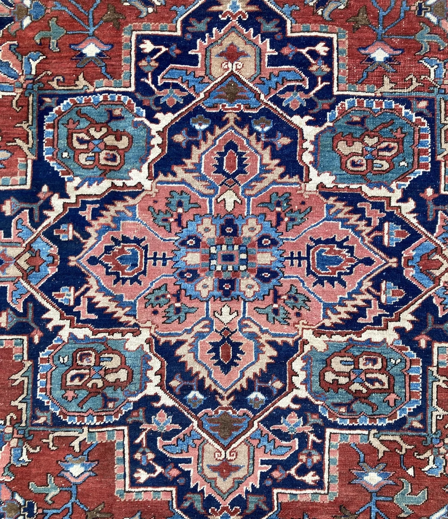 22.12.00001_11 Antique Persian Heriz Carpet.jpg