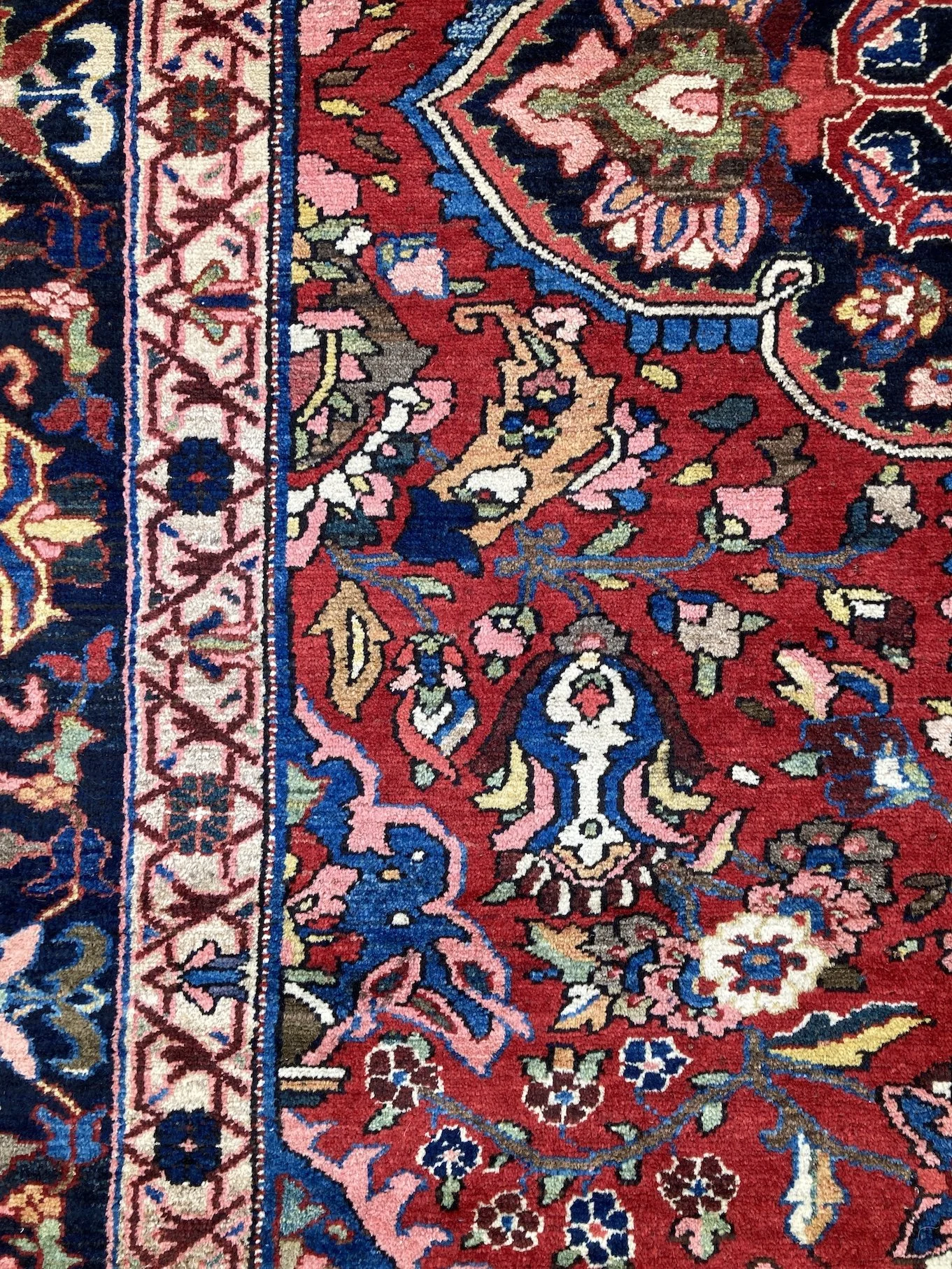 22.12.00007_10 Antique Persian Bakhtiar Carpet.jpg