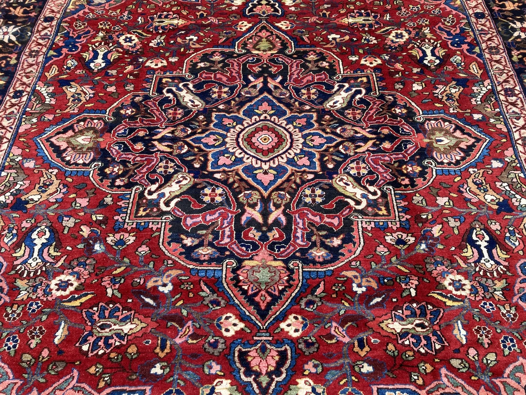 22.12.00007_4 Antique Persian Bakhtiar Carpet.JPG