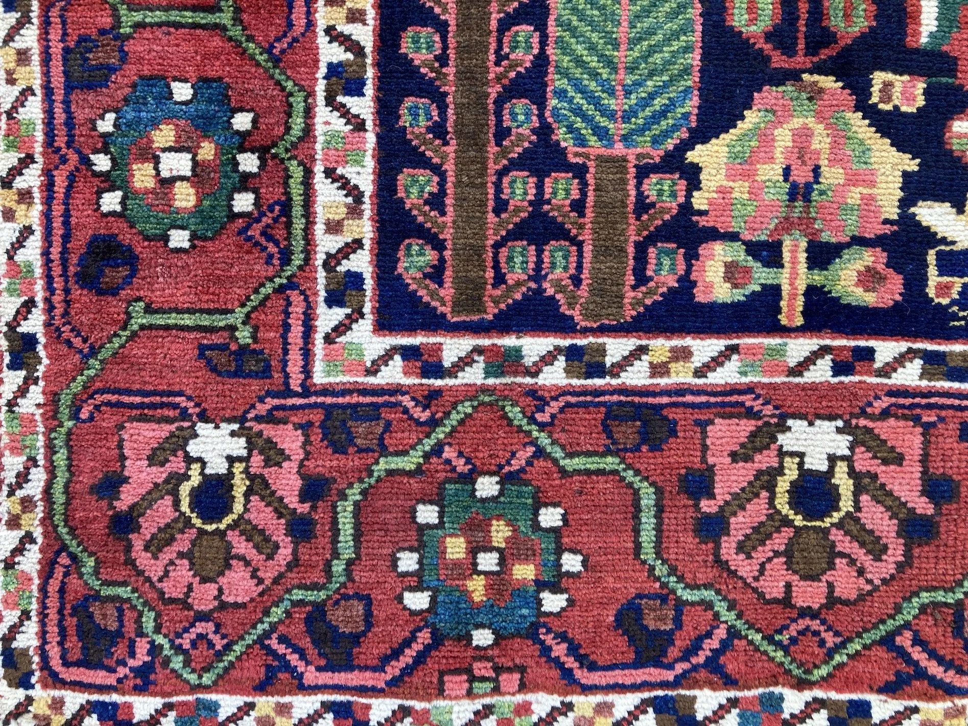 22.12.00014_3 Antique Persian Bakhtiar Rug.JPG