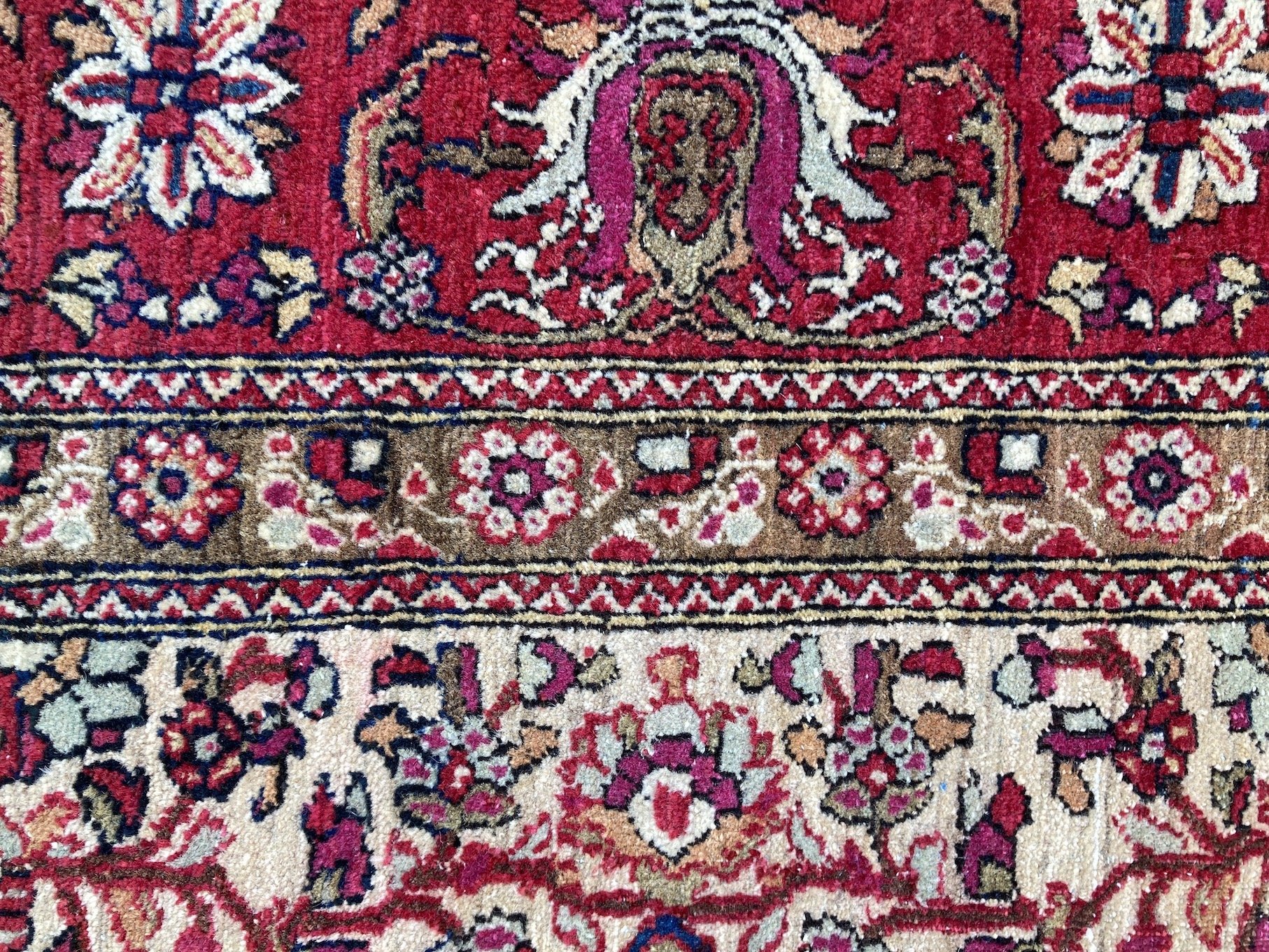 22.12.00016_11 Antique Persian Isfahan Rug.JPG