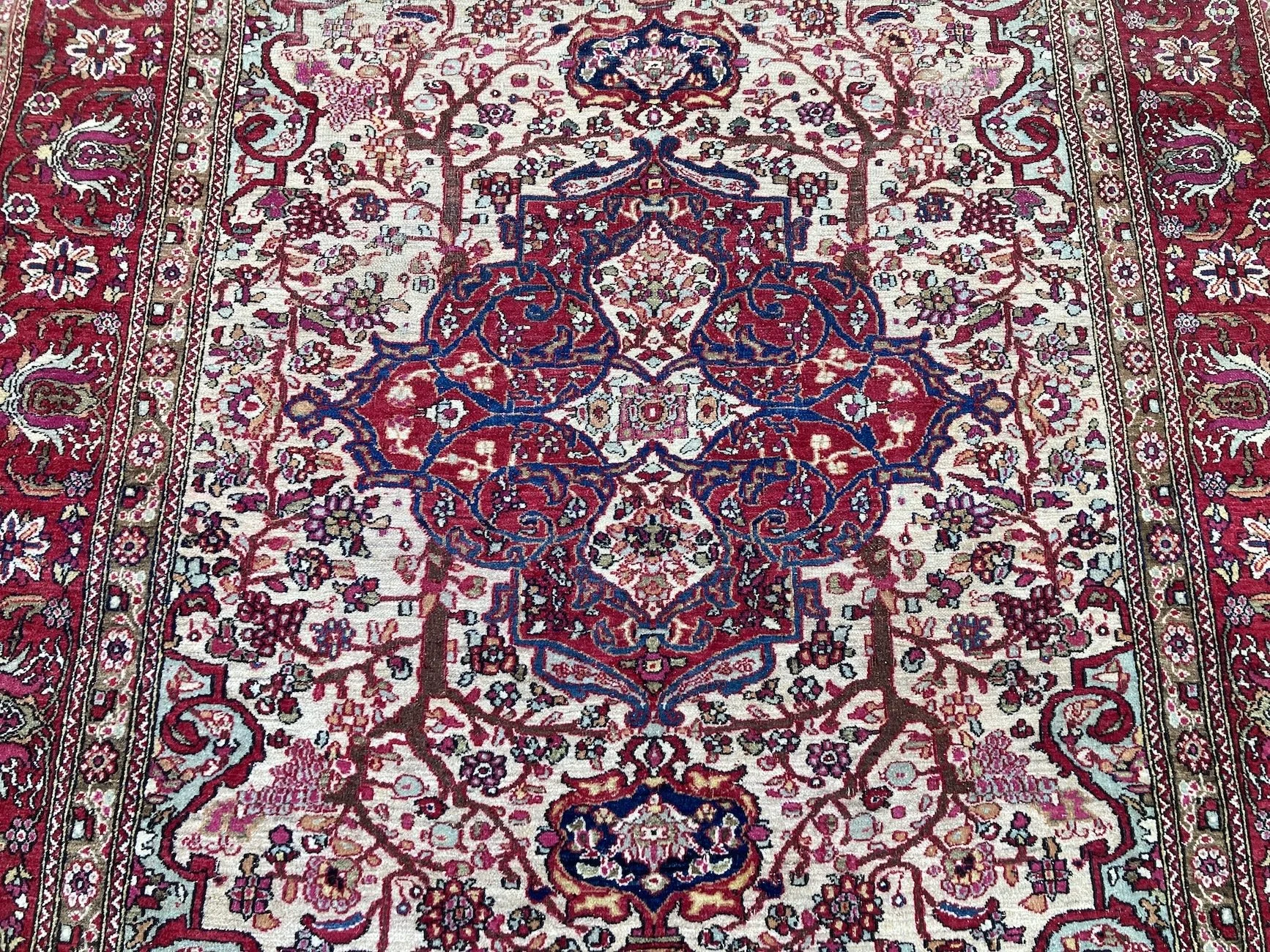 22.12.00016_4 Antique Persian Isfahan Rug.JPG