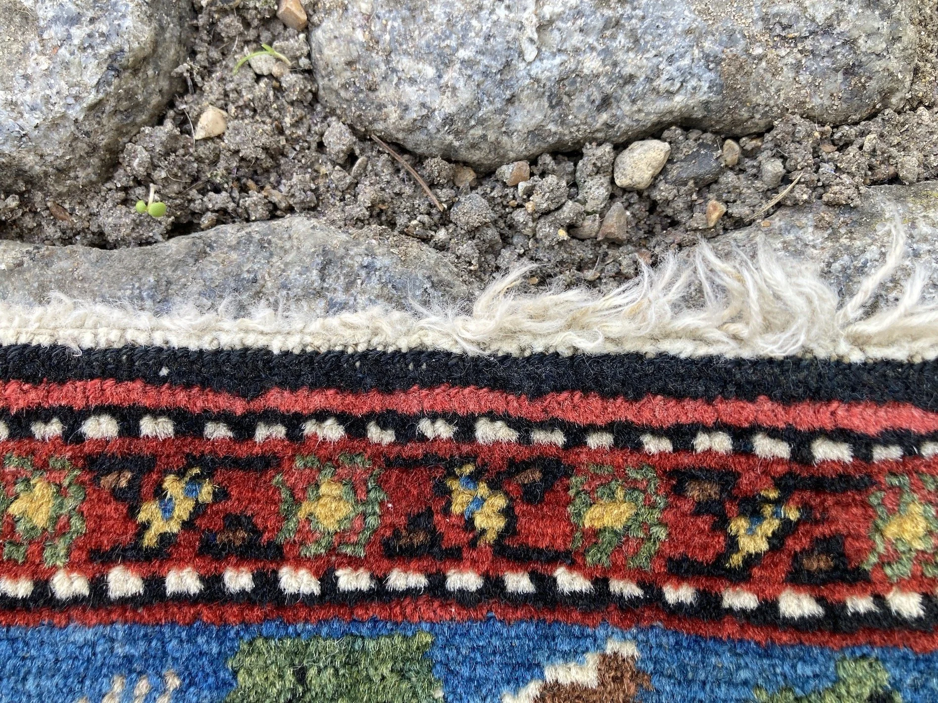 22.12.00019_14 Antique Persian Senneh Rug.JPG
