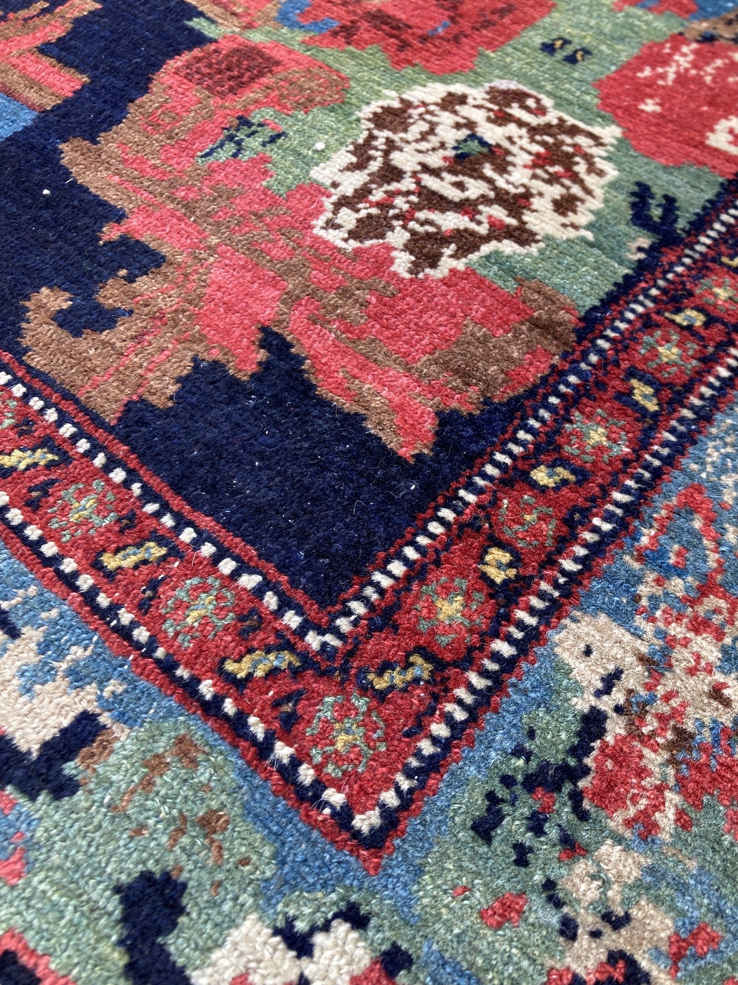 22.12.00019_6 Antique Persian Senneh Rug.JPG