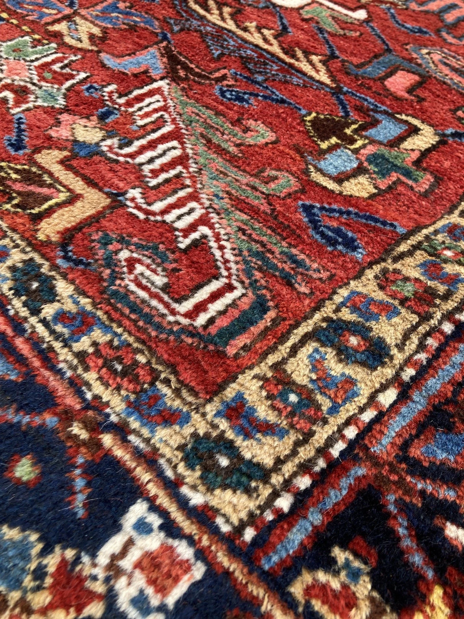 22.12.00011_6 Antique Persian Heriz Carpet.JPG