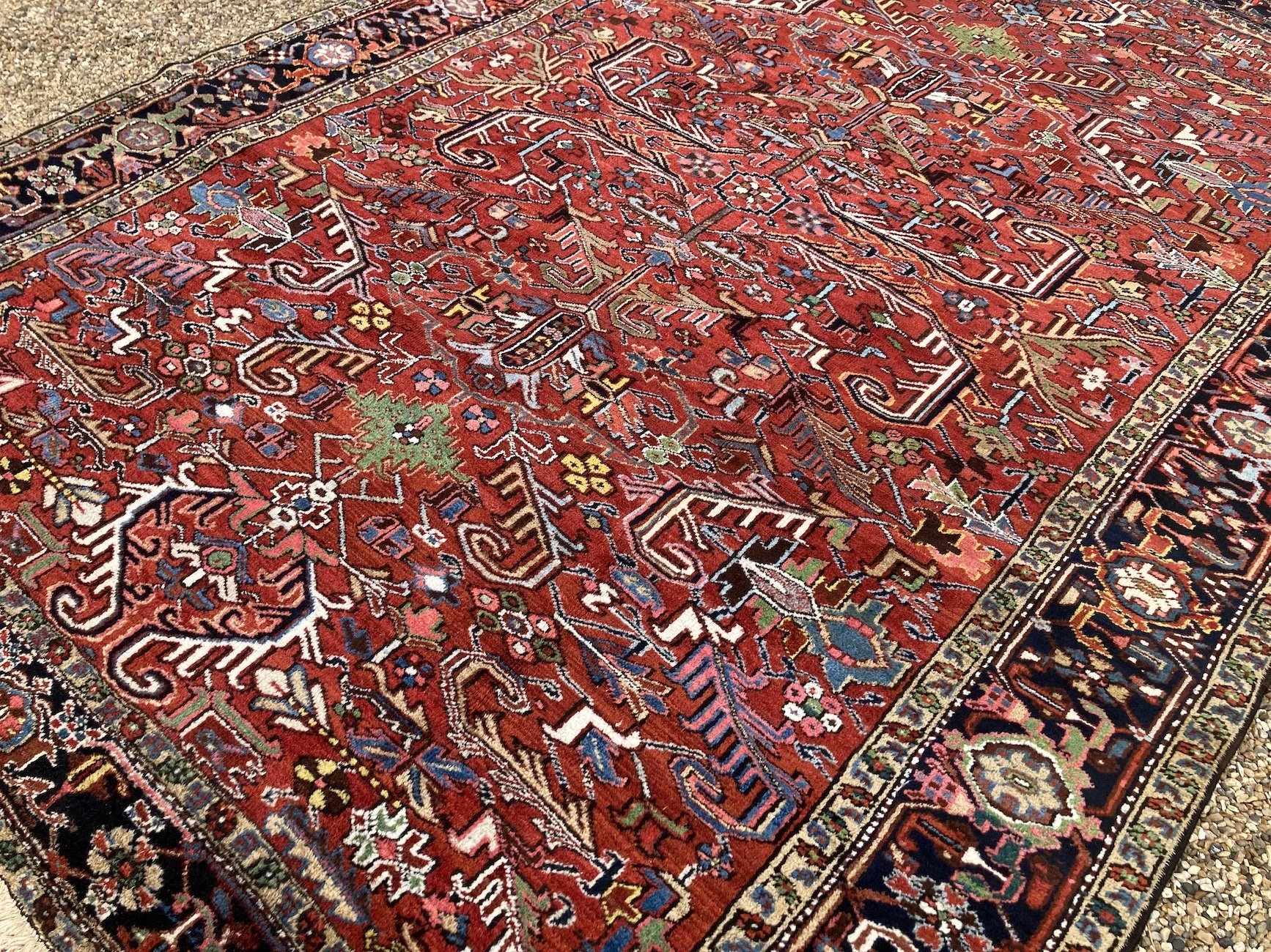 22.12.00011_10 Antique Persian Heriz Carpet.JPG