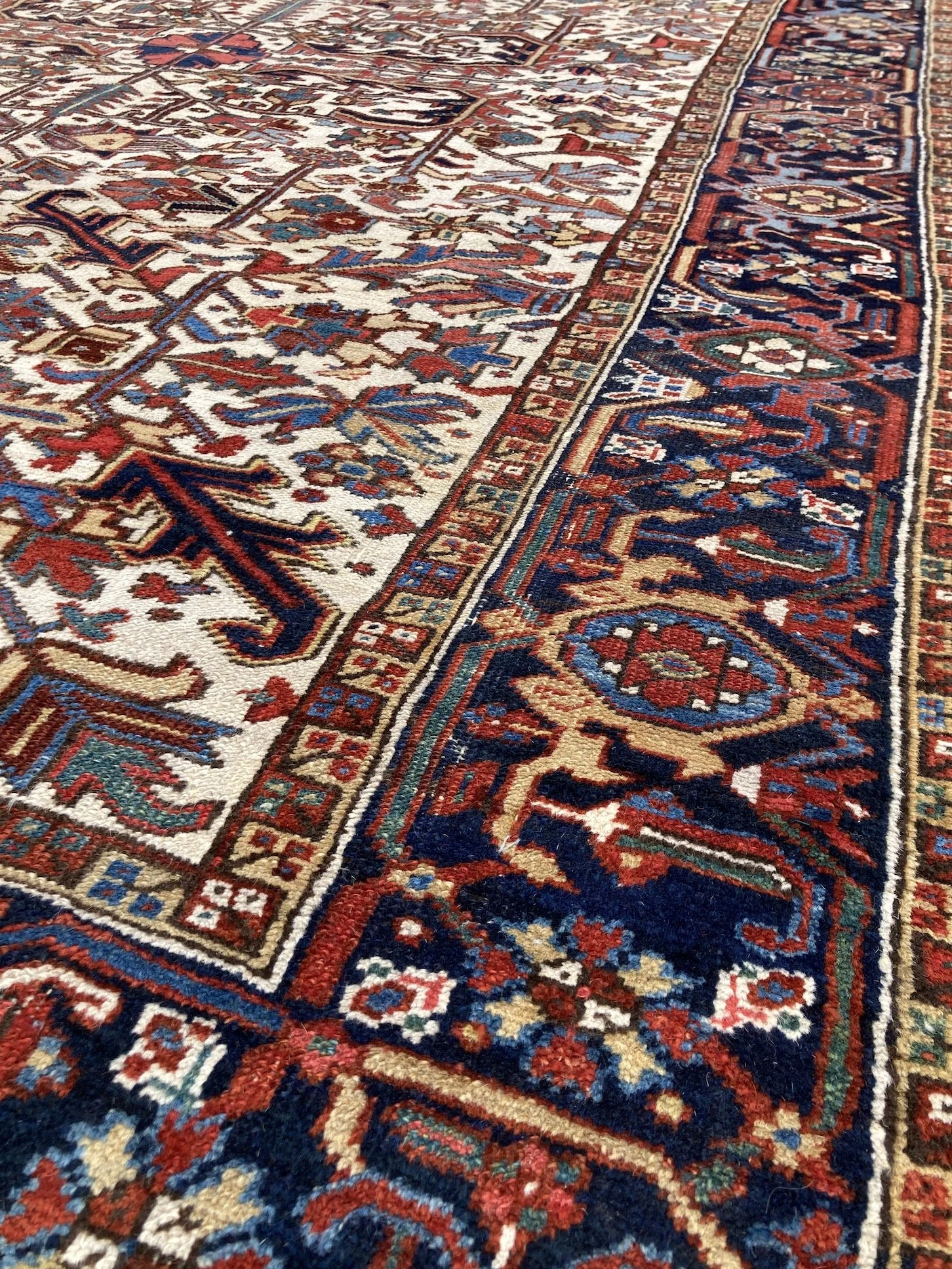 22.12.00010_5 Antique Persian Heriz Carpet.JPG