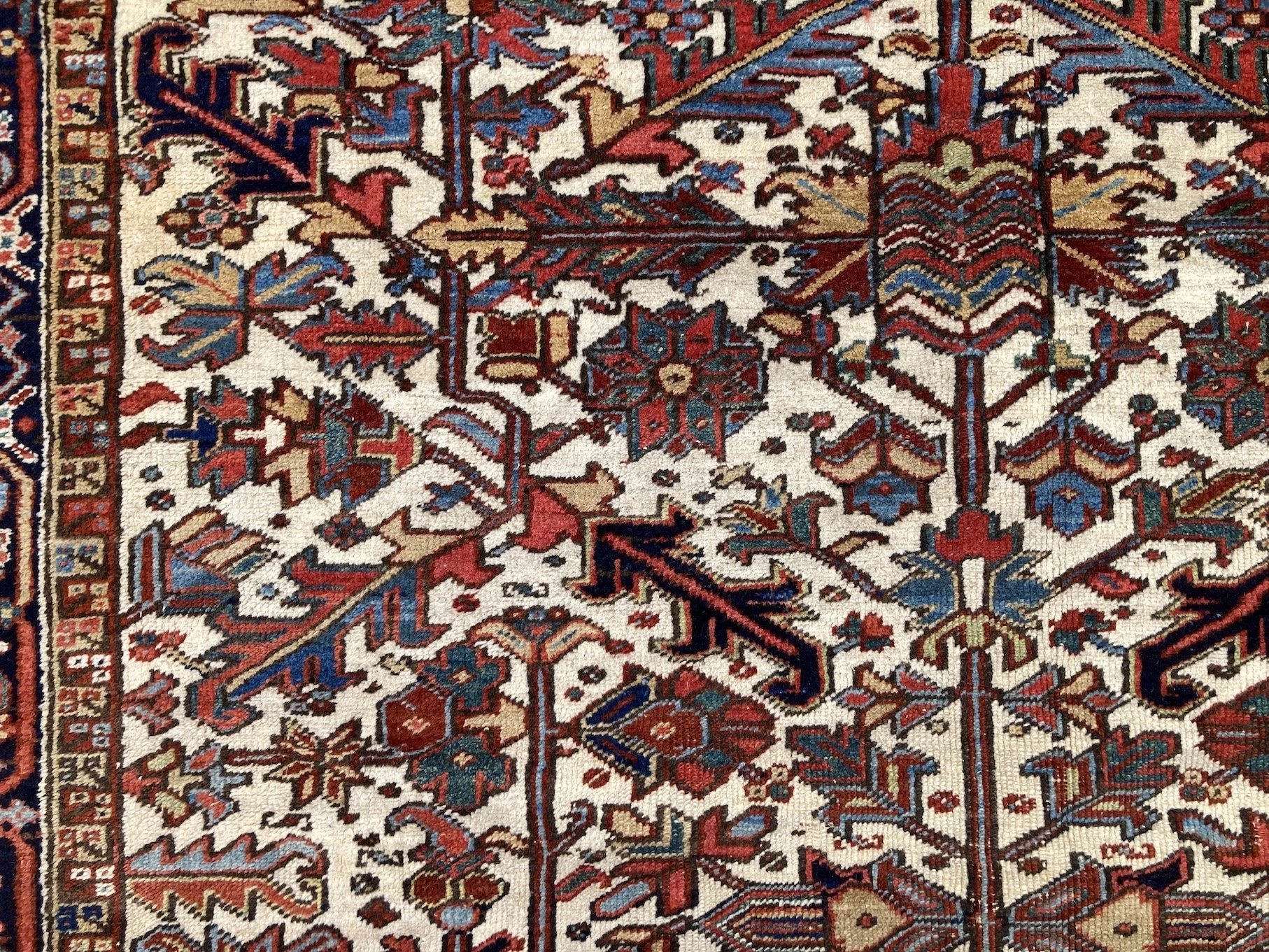22.12.00010_9 Antique Persian Heriz Carpet.JPG