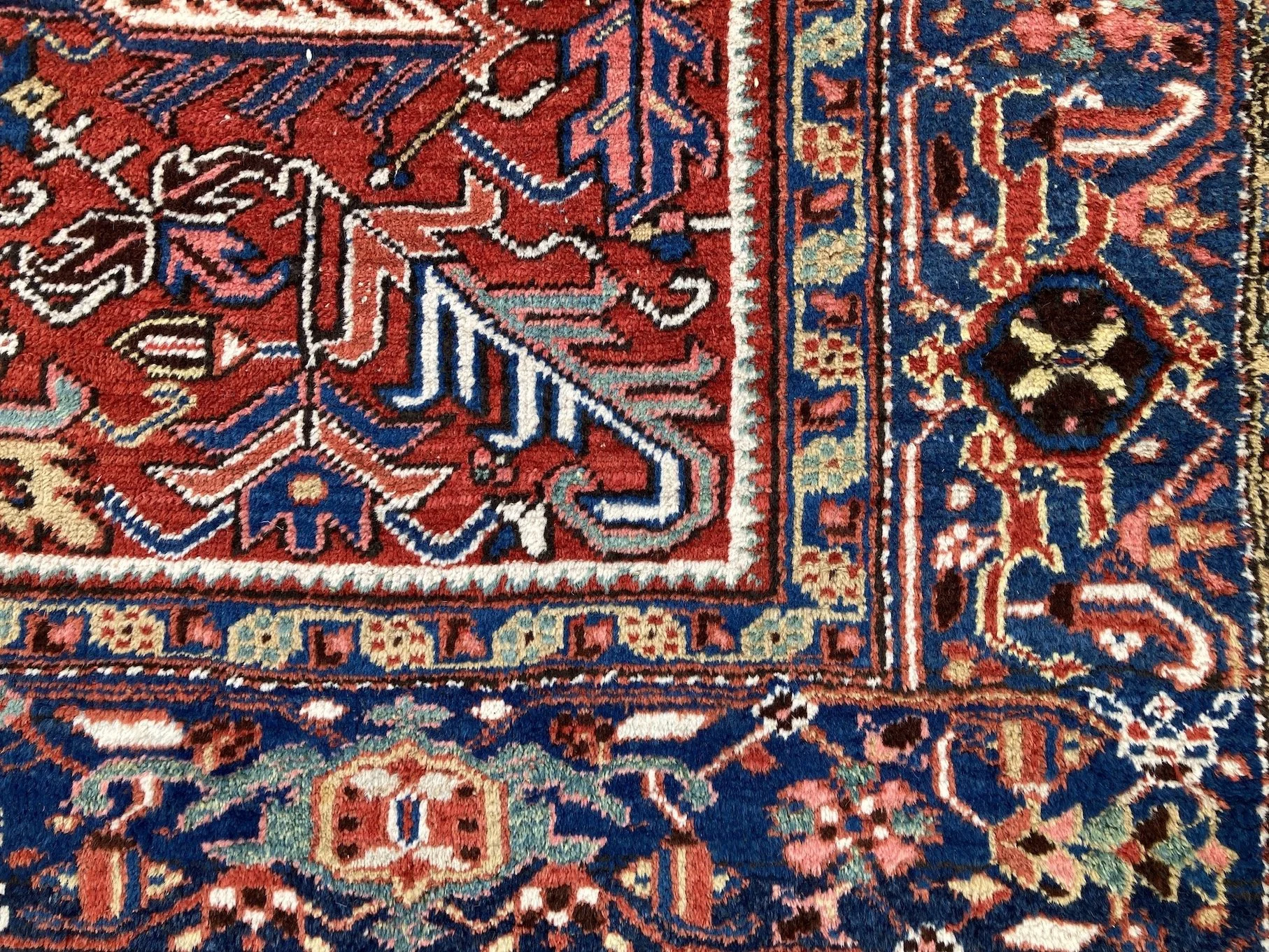 22.12.00009_3 Antique Persian Heriz Carpet.JPG
