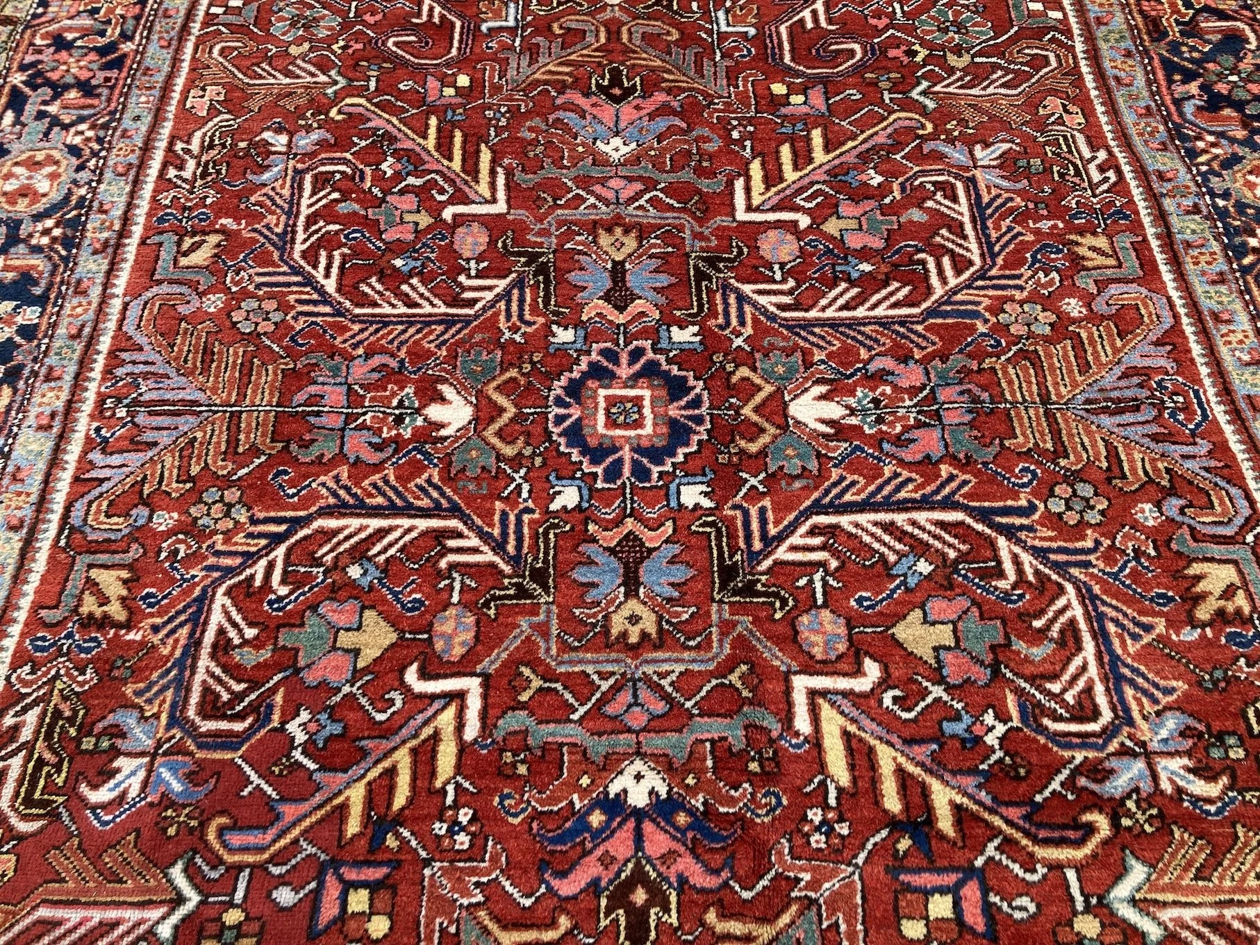 22.12.00009_4 Antique Persian Heriz Carpet.JPG