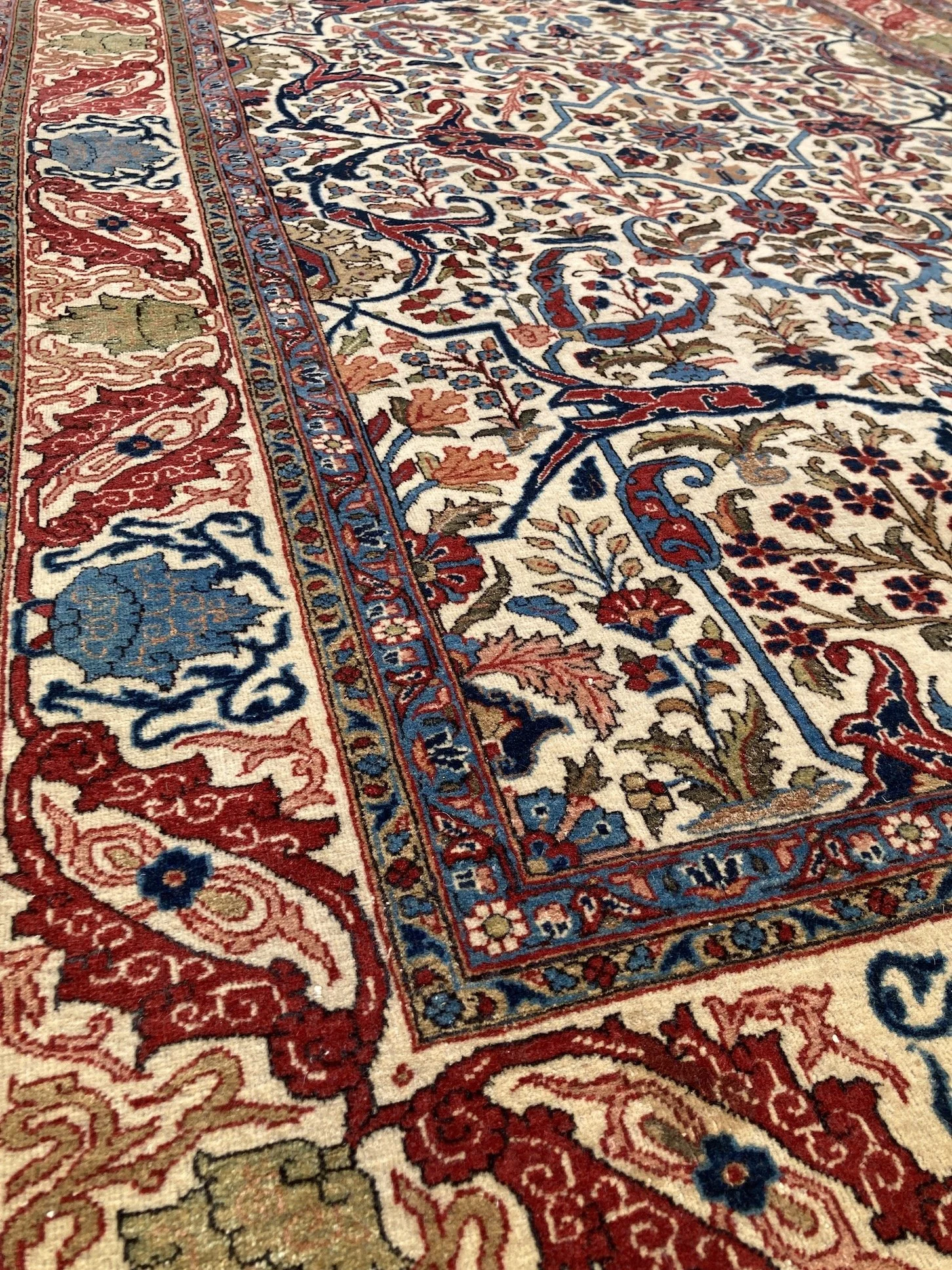 22.10.00005_5 Antique Persian Qum Rug.JPG
