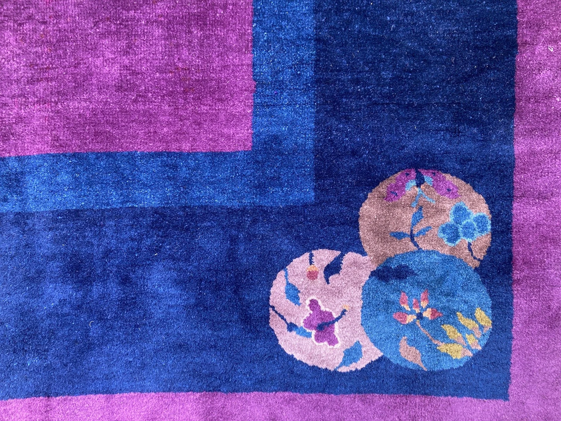 22.01.00008_13 Antique Chinese Art Deco Nichols Carpet.JPG