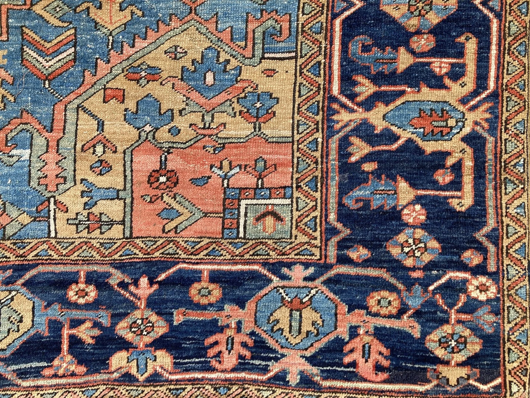 22.16.00001_3 Antique Persian Heriz Carpet.JPG