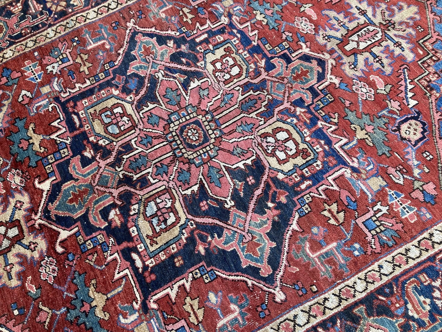 22.16.00002_7 Antique Persian Heriz Carpet.JPG