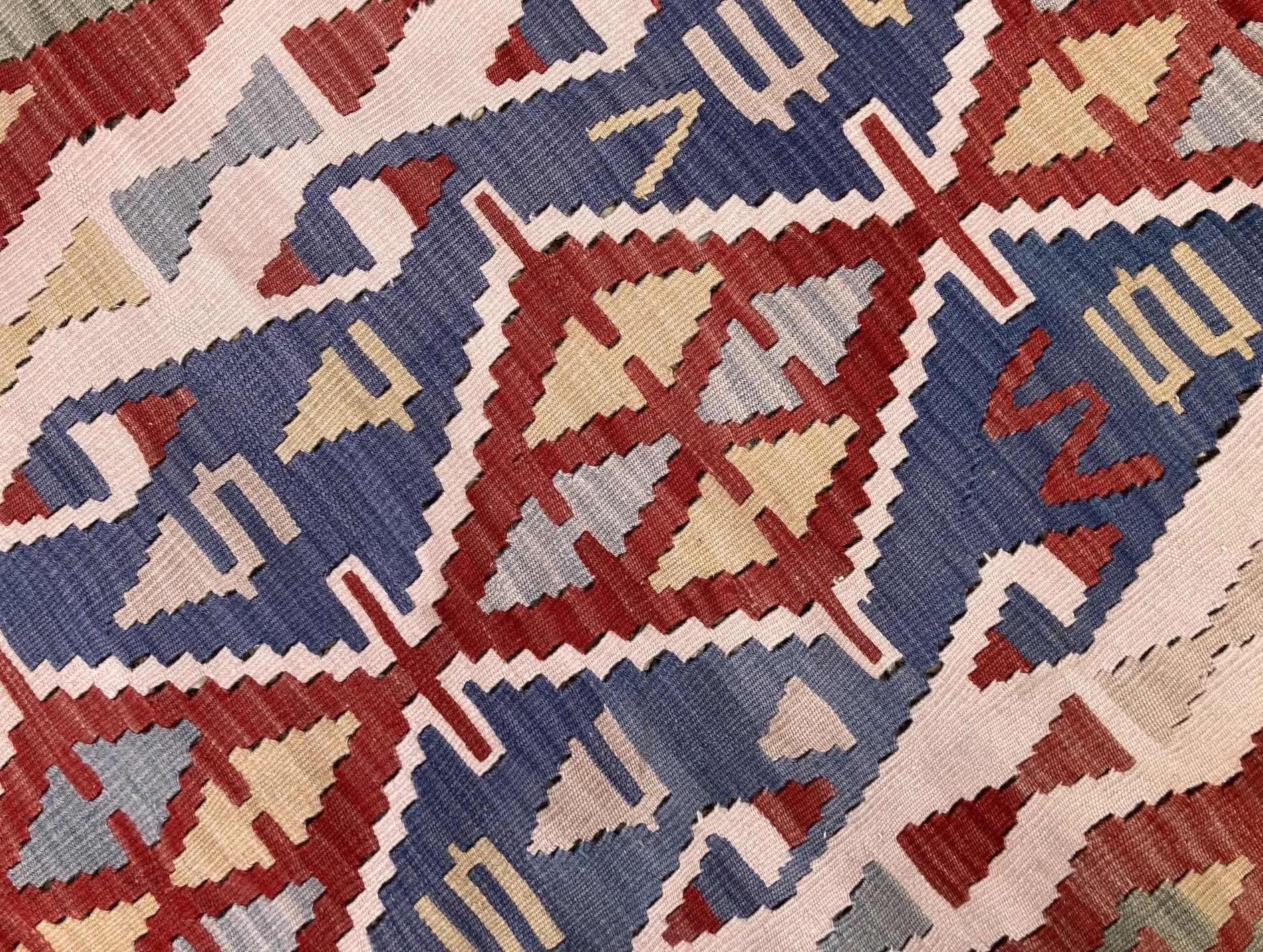 22.18.00013_7 Vintage Turkish Kilim.JPG