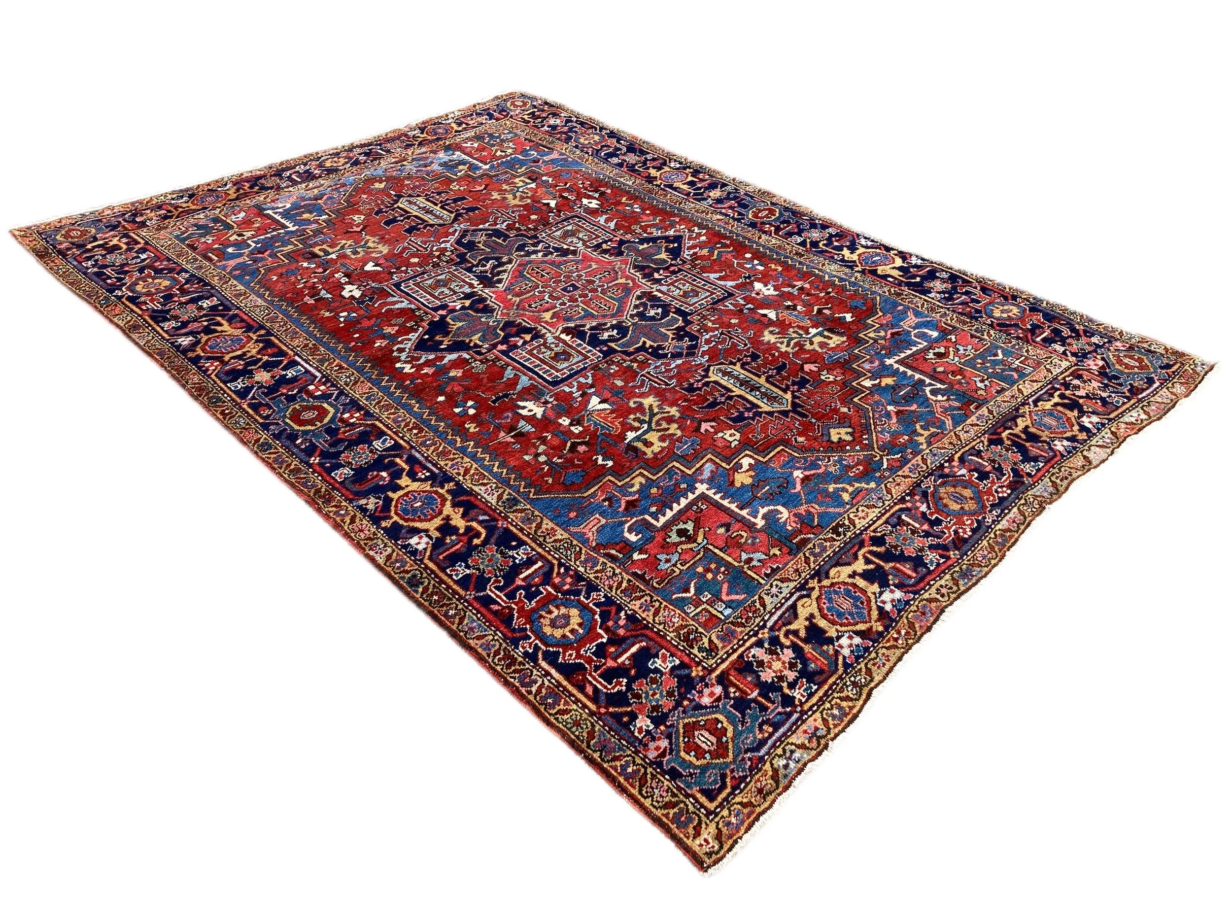 22.15.00001_2 Antique Persian Heriz Carpet.JPG