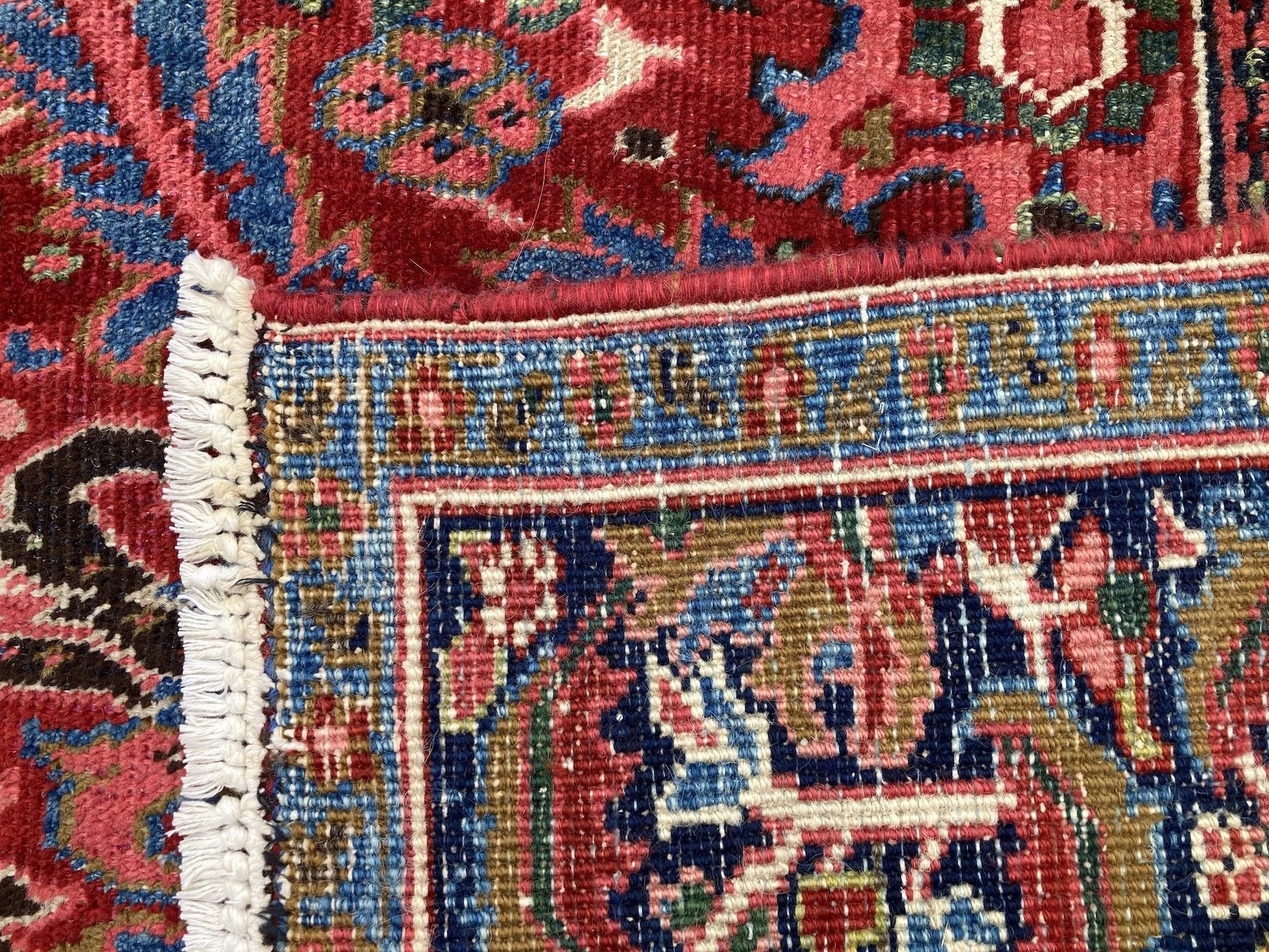 22.15.00002_13 Antique Persian Heriz Carpet.JPG
