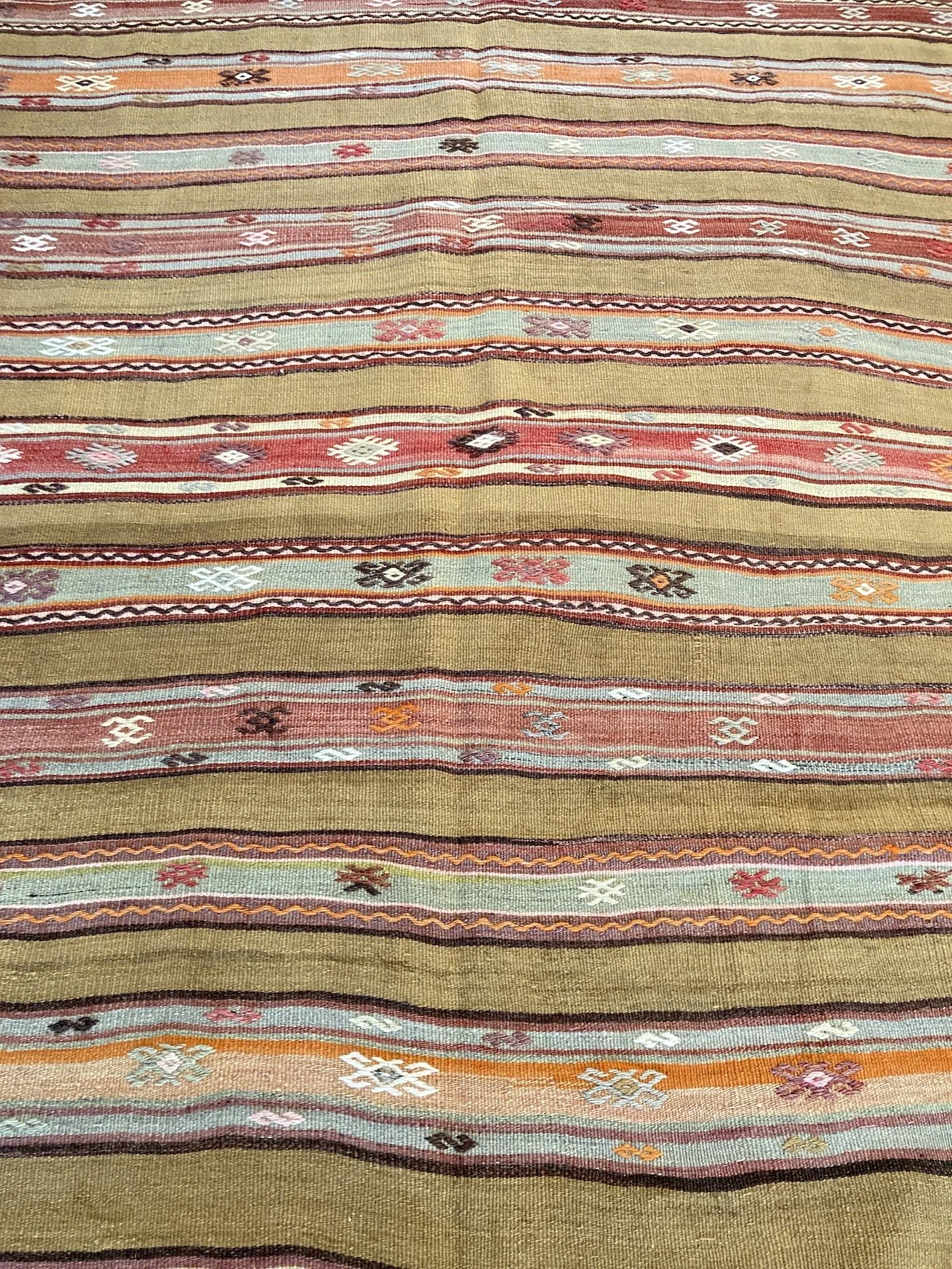 22.26.00006_4 Vintage Turkish Kilim Rug.JPG