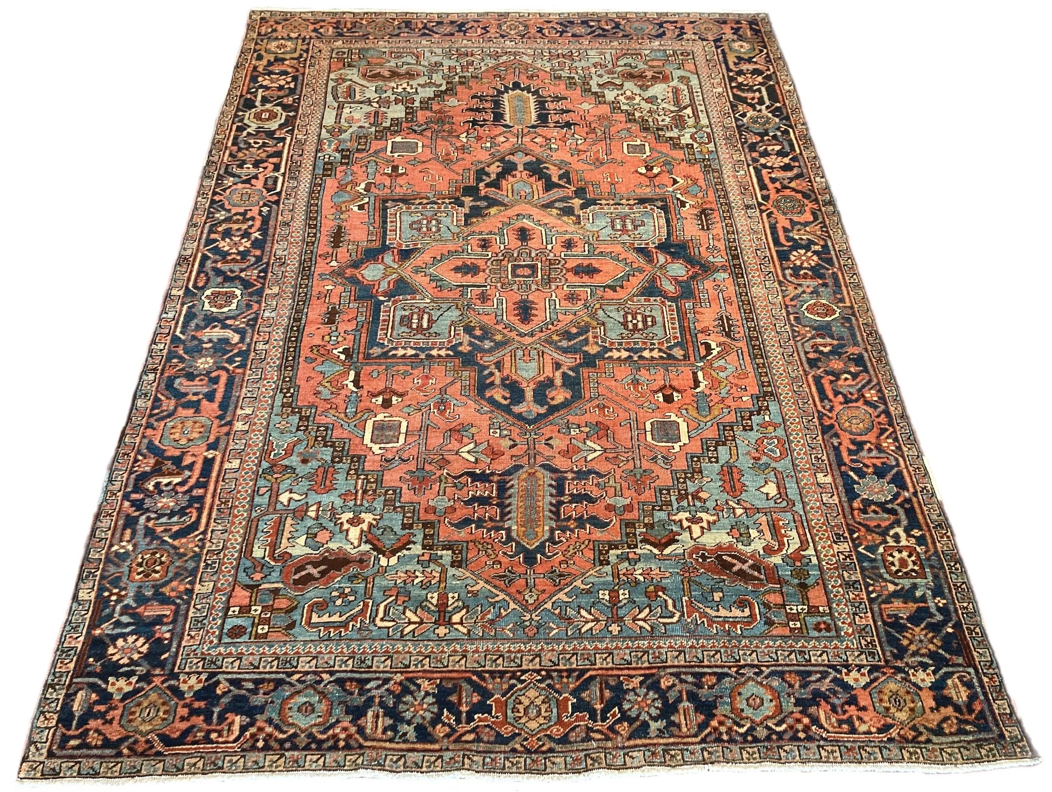 22.28.00001_1 Antique Persian Serapi Heriz.JPG