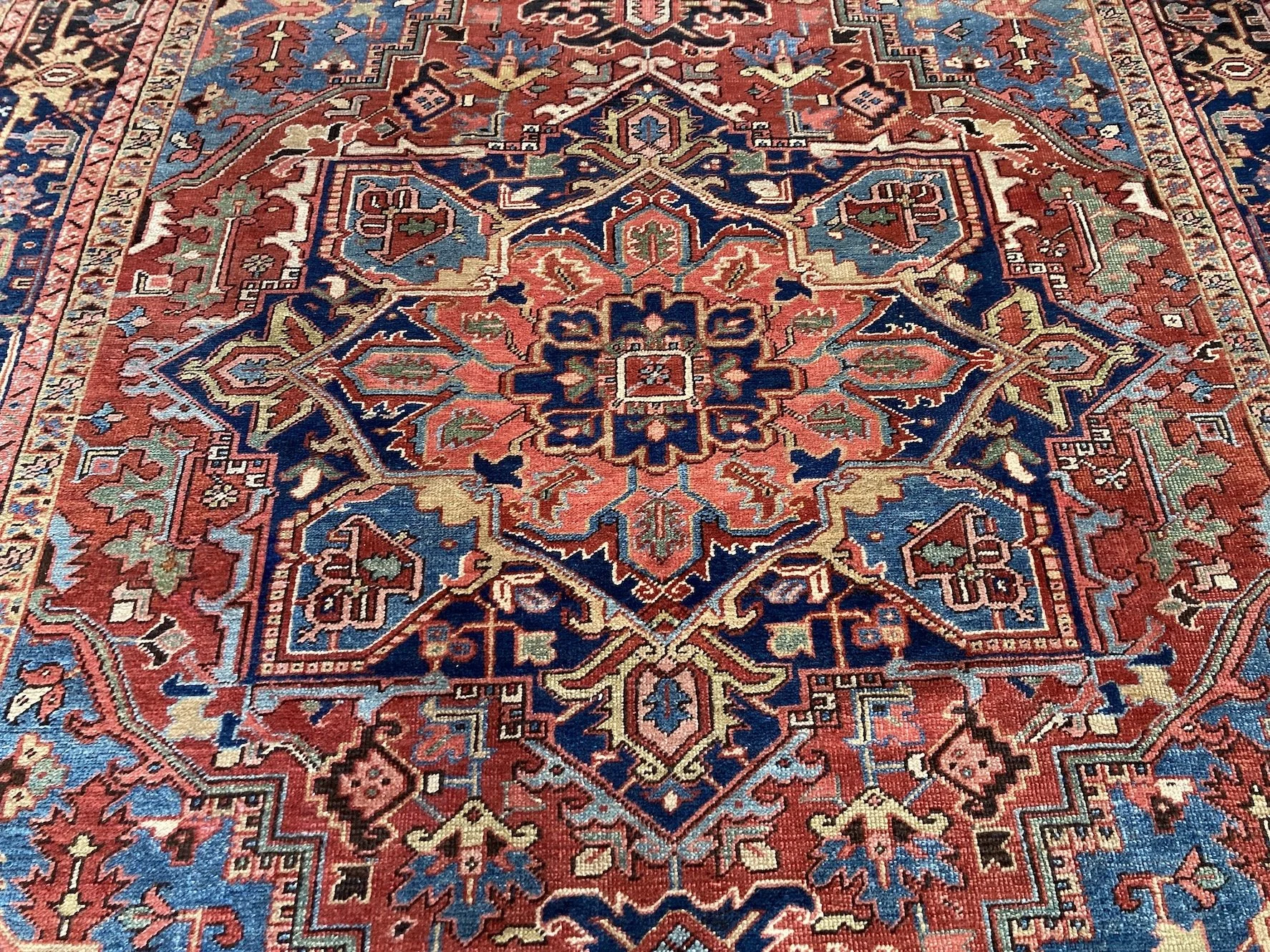 22.28.00002_5 Antique Persian Heriz Carpet.JPG