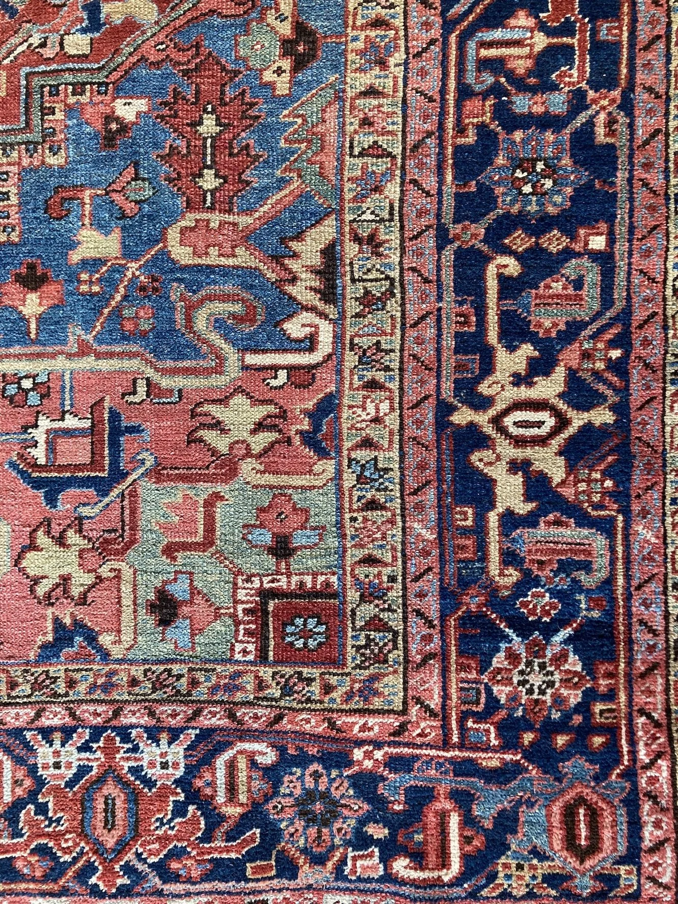 22.28.00002_4 Antique Persian Heriz Carpet.JPG