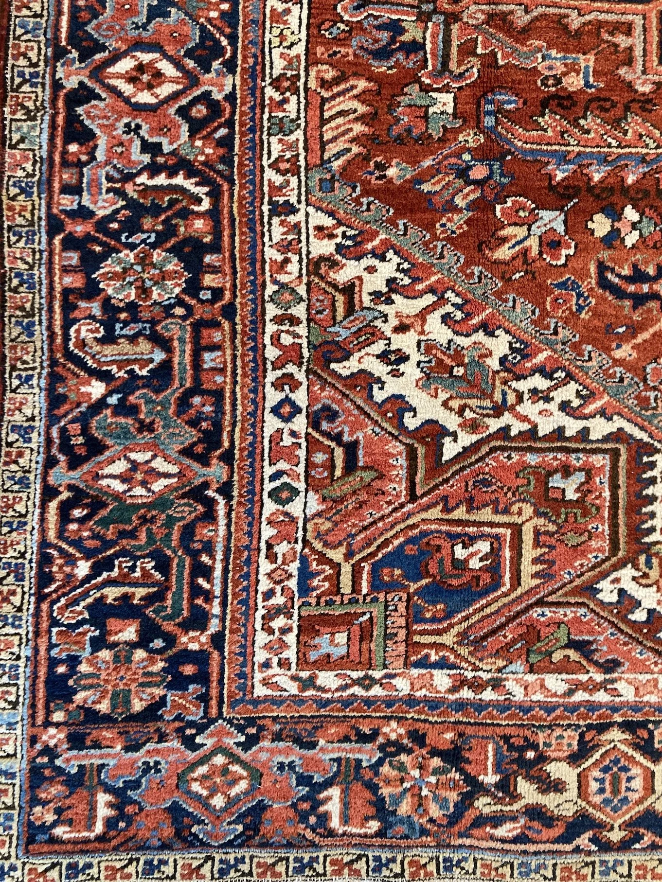 22.28.00003_4 Antique Persian Heriz Carpet.JPG