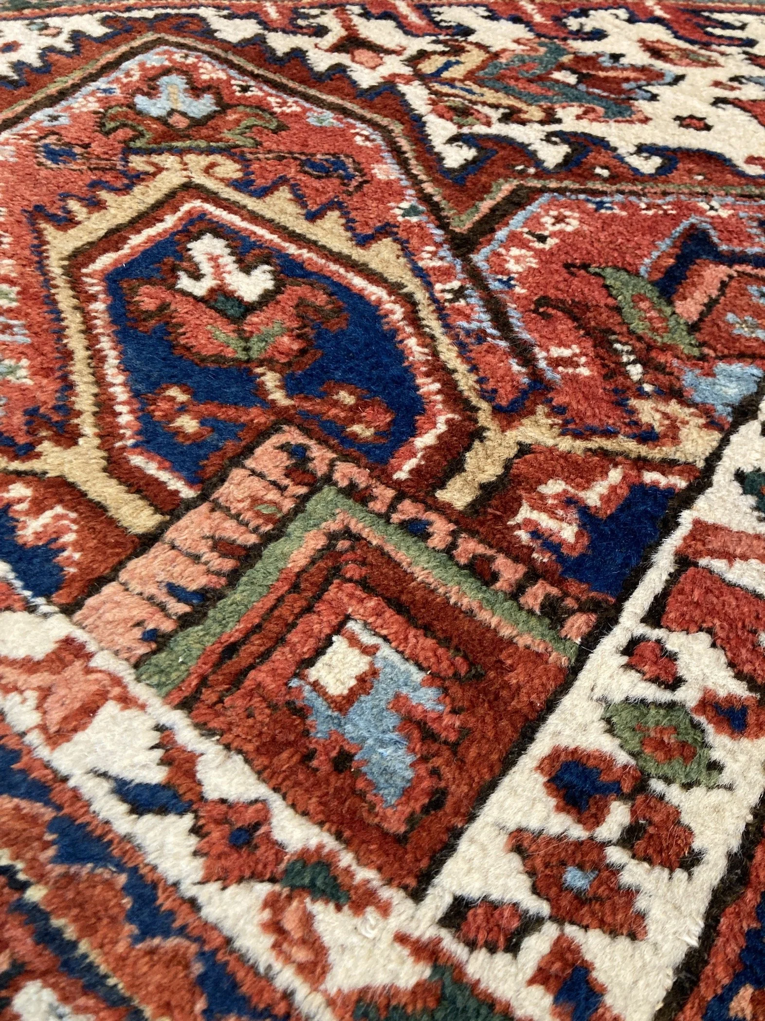 22.28.00003_7 Antique Persian Heriz Carpet.JPG