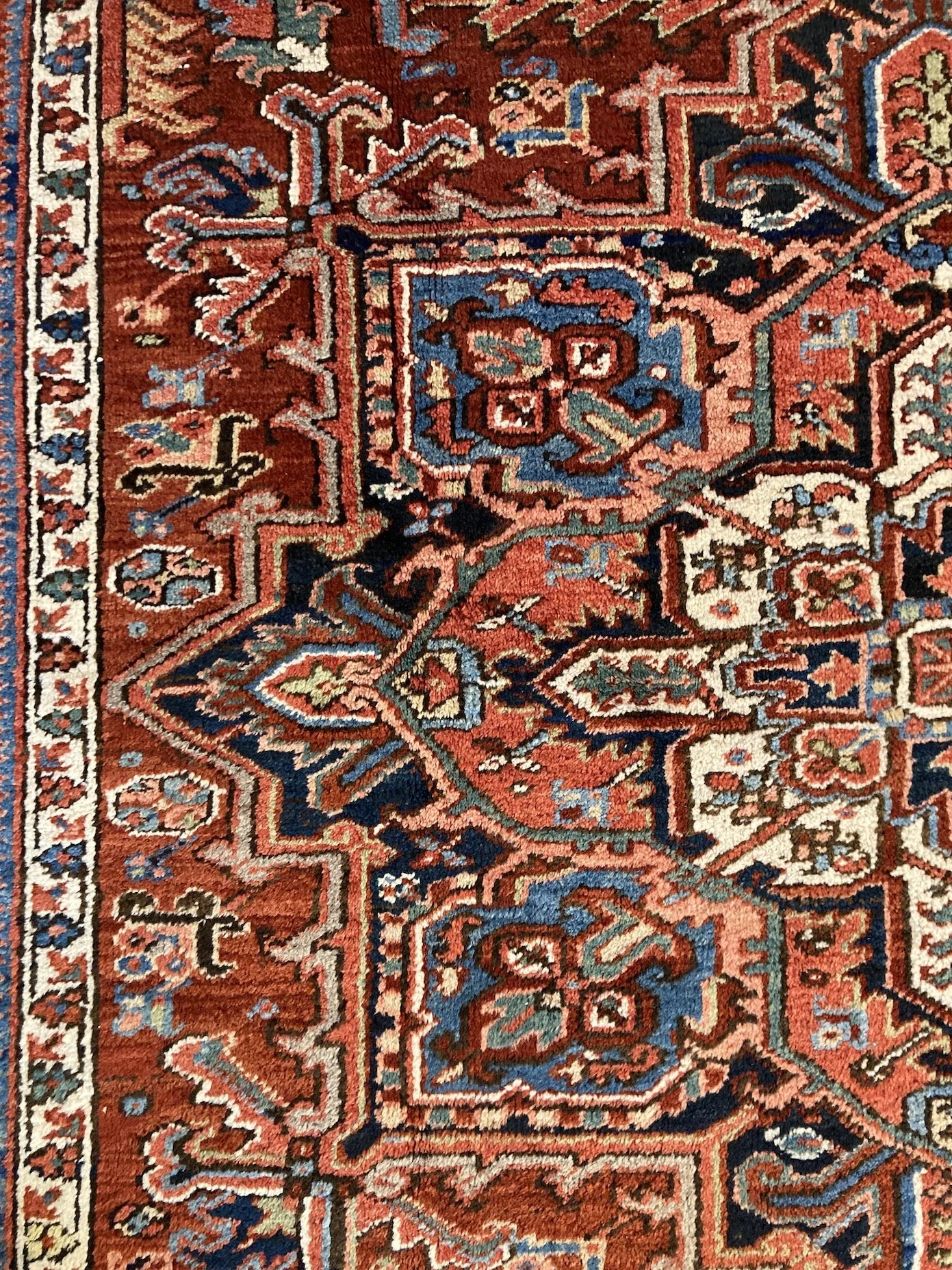 22.28.00003_10 Antique Persian Heriz Carpet.JPG