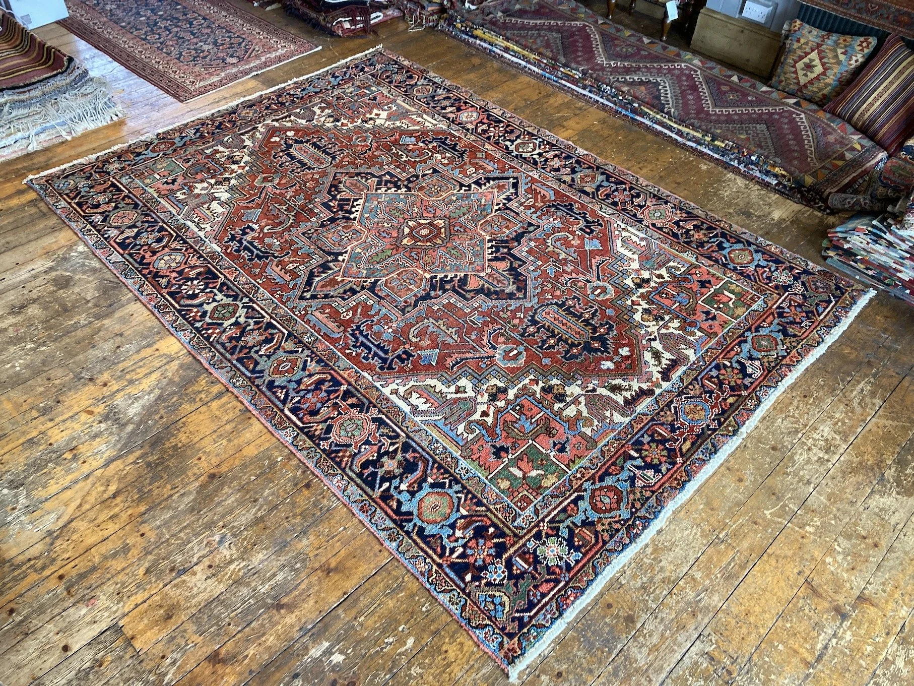 22.28.00004_2 Antique Persian Heriz Carpet.JPG