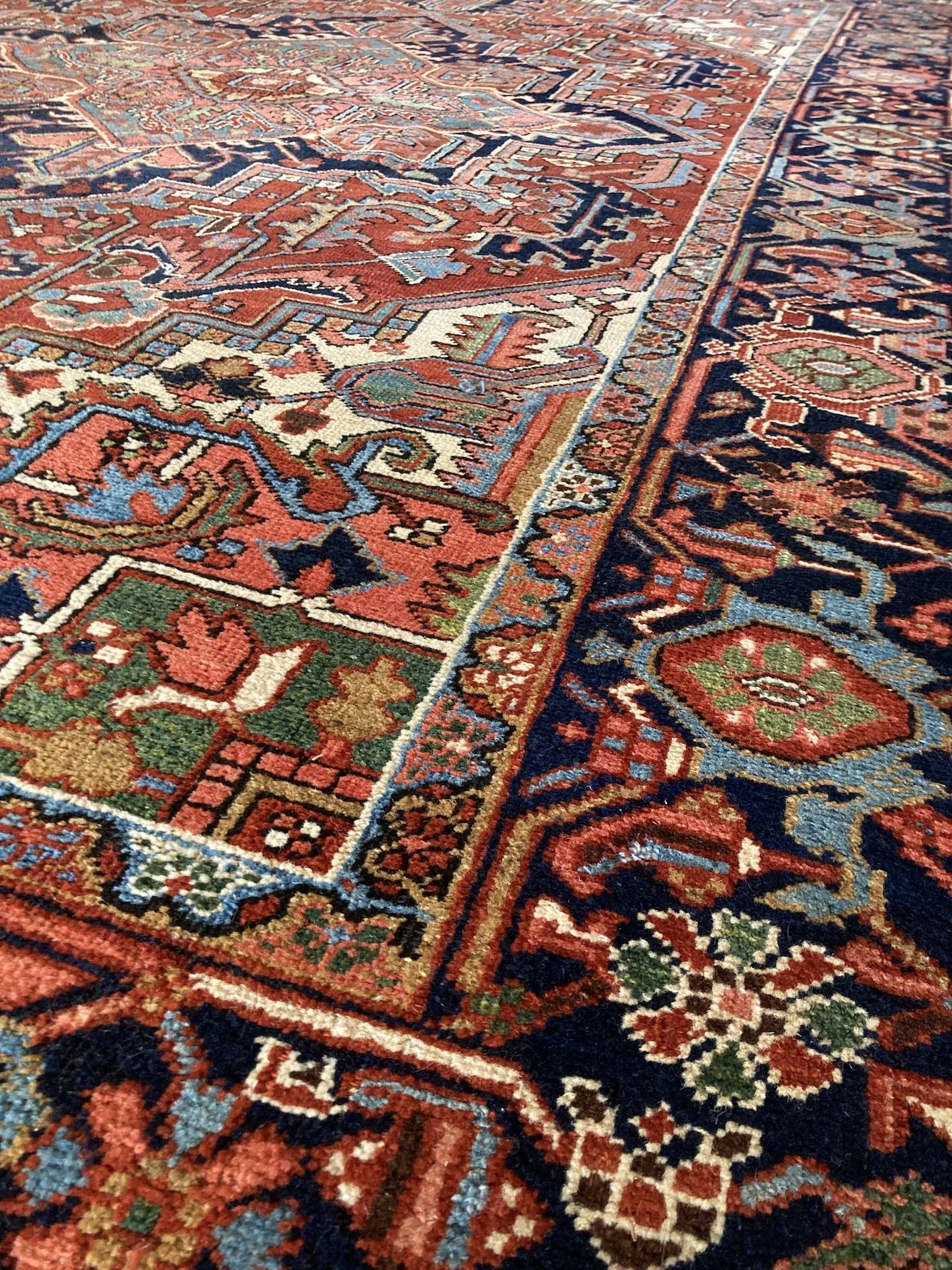 22.28.00004_5 Antique Persian Heriz Carpet.JPG