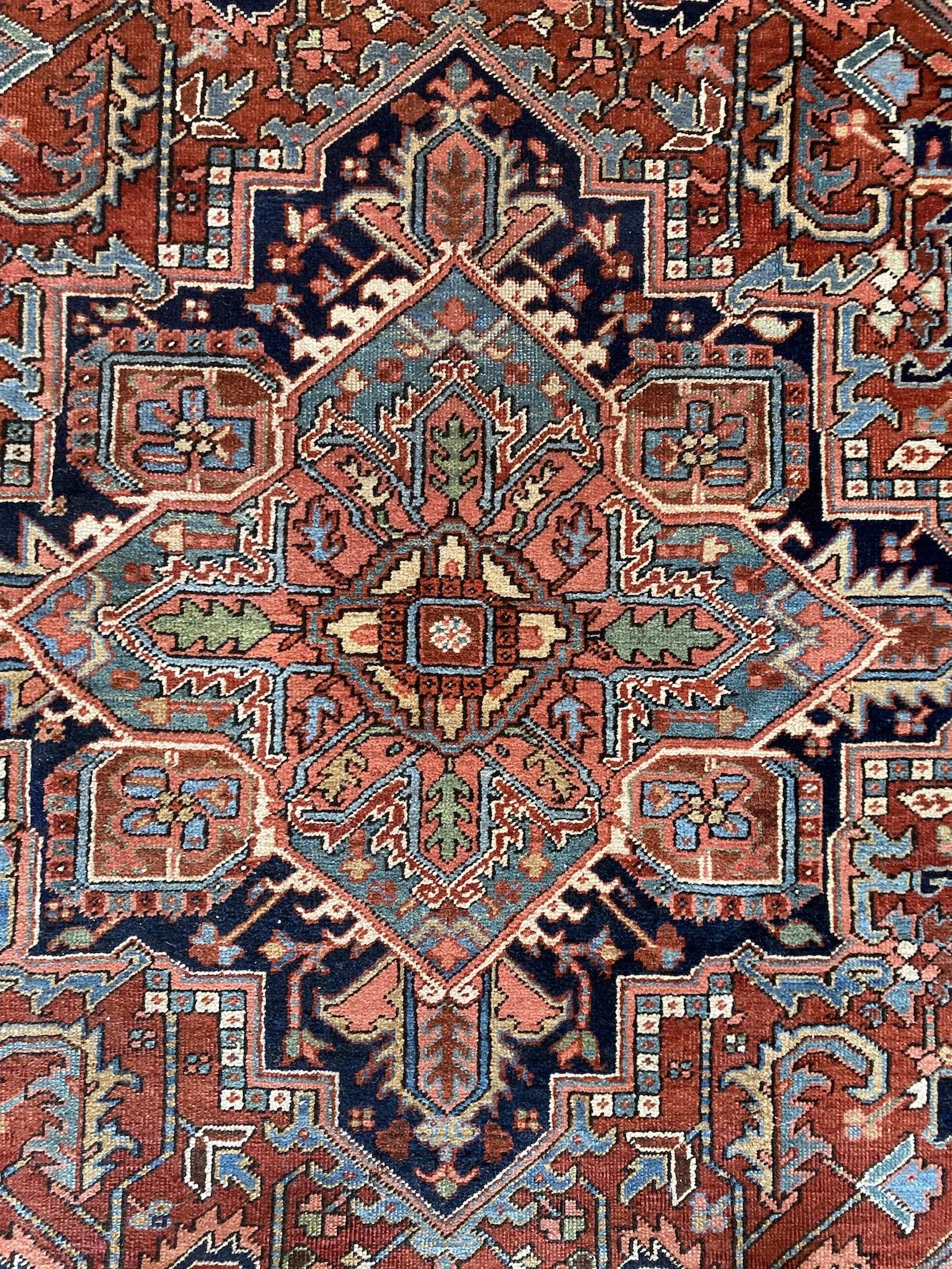 22.28.00004_10 Antique Persian Heriz Carpet.JPG