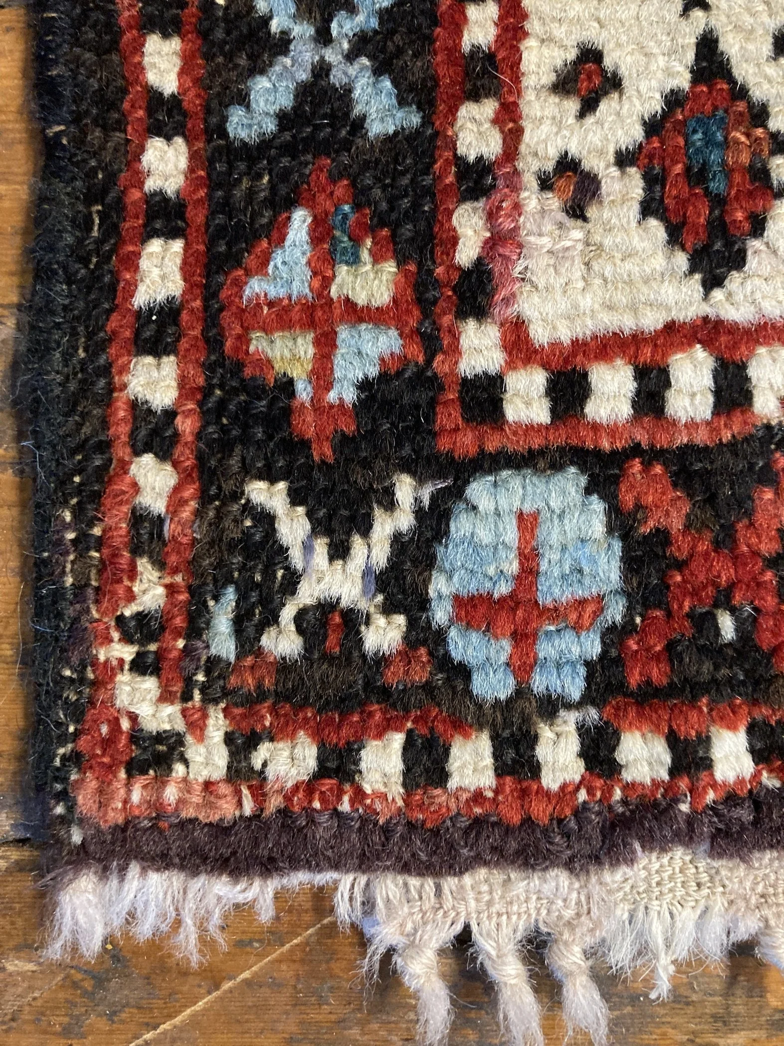 22.30.00003_13 Antique Caucasian Shirvan Rug.JPG
