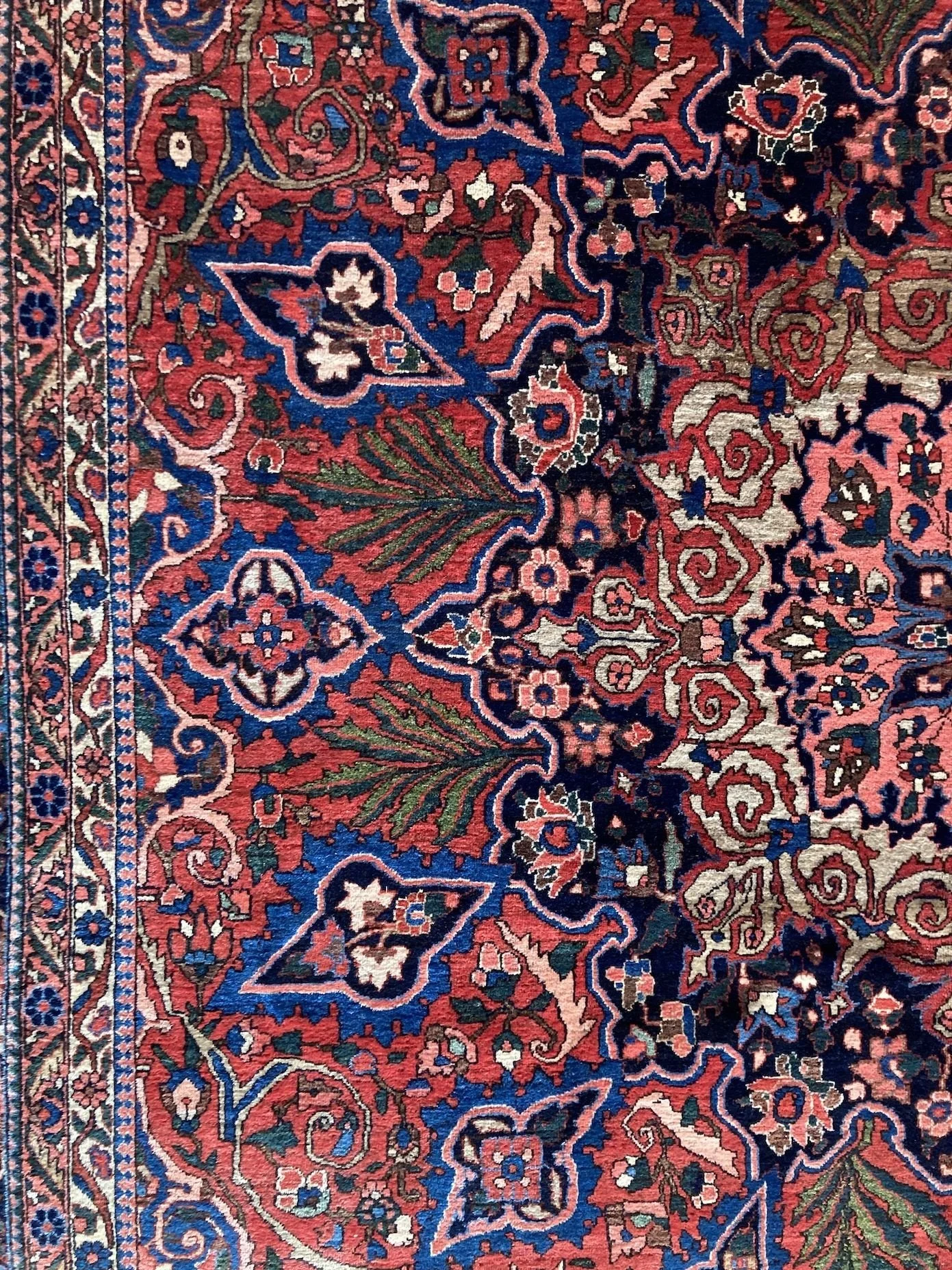 10_23_01_00015_10_Antique_Persian_Bakhtiar_Carpet.jpeg
