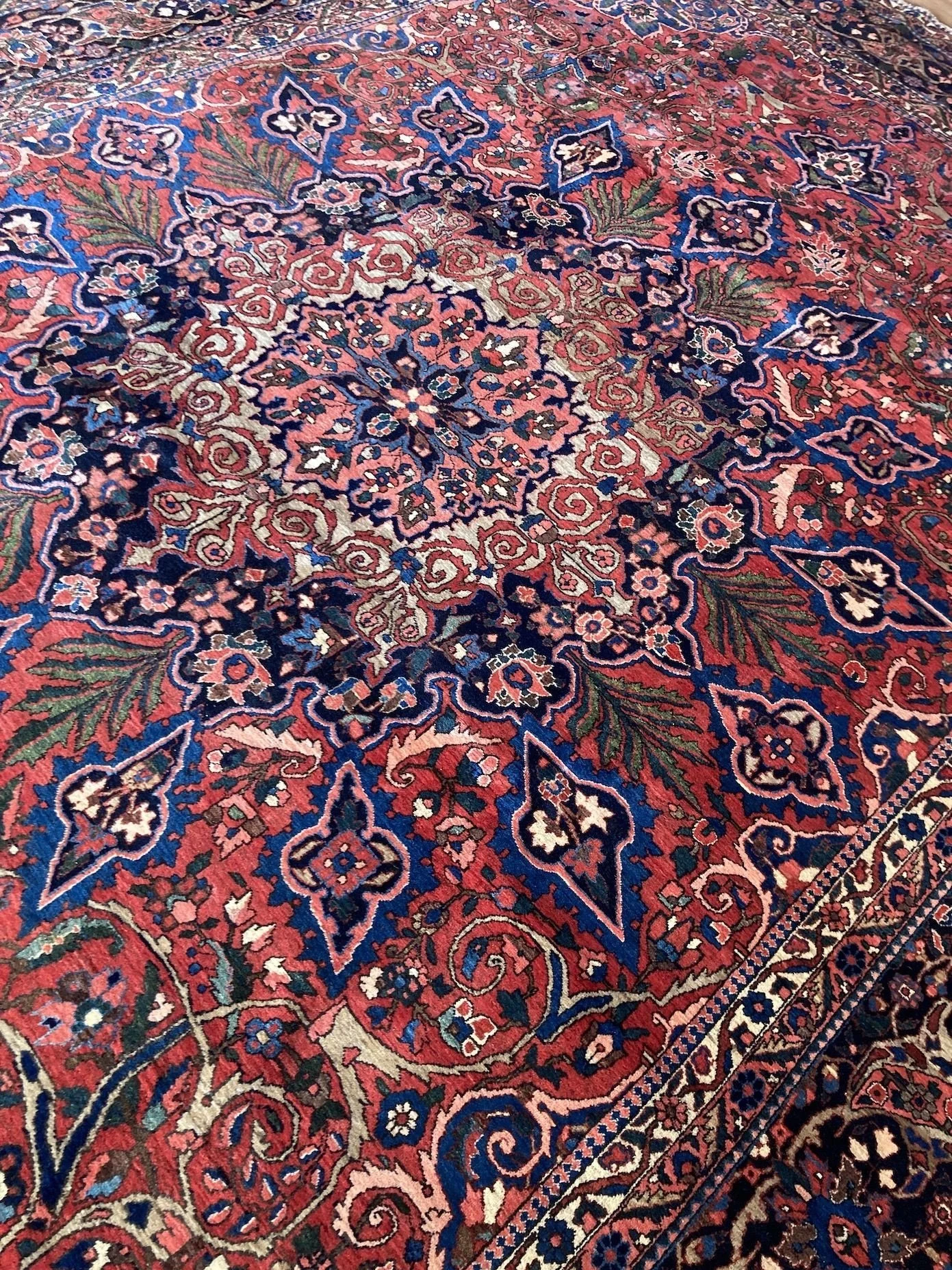 16_23_01_00015_10f_Antique_Persian_Bakhtiar_Carpet.jpeg