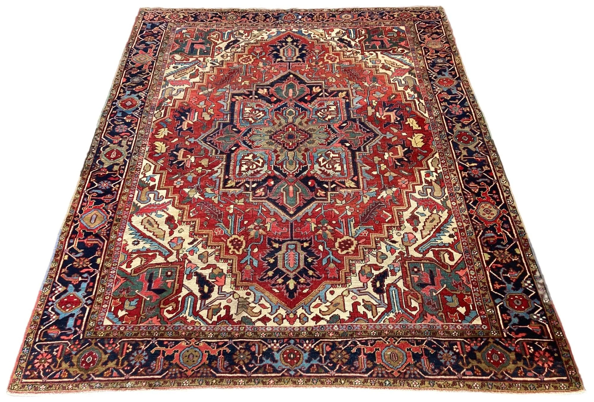 1_23_01_00013_1_Antique_Persian_Heriz_Carpet.jpeg
