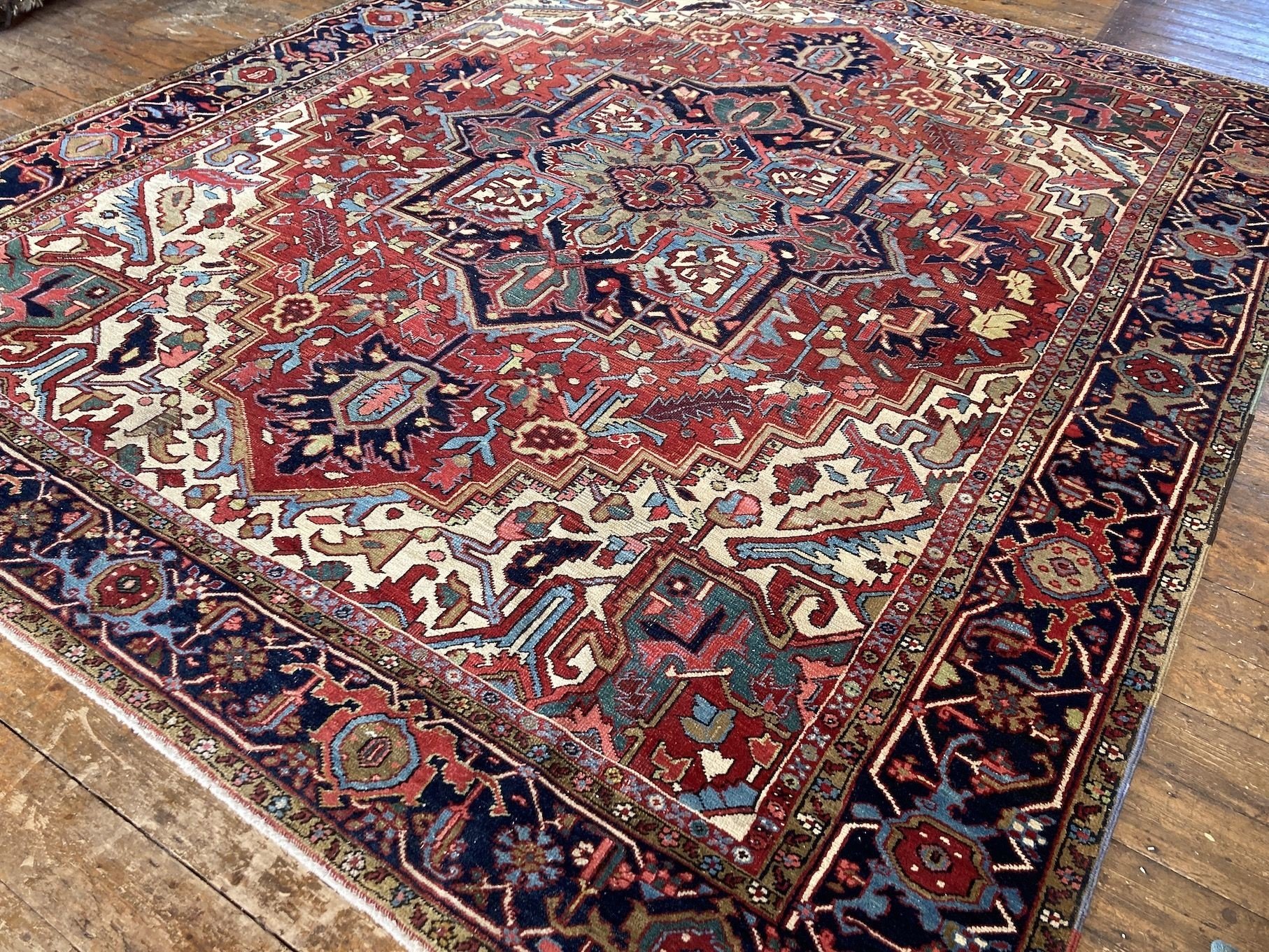 2_23_01_00013_2_Antique_Persian_Heriz_Carpet.jpeg
