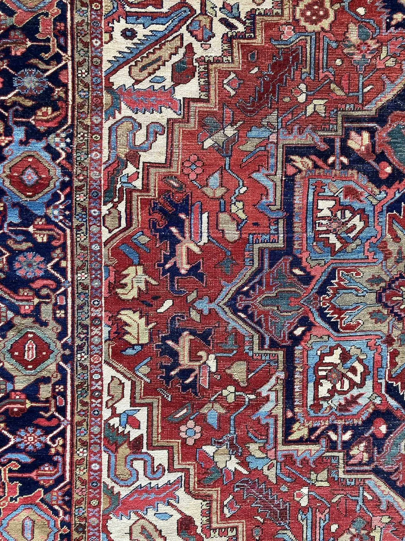 9_23_01_00013_9_Antique_Persian_Heriz_Carpet.jpeg