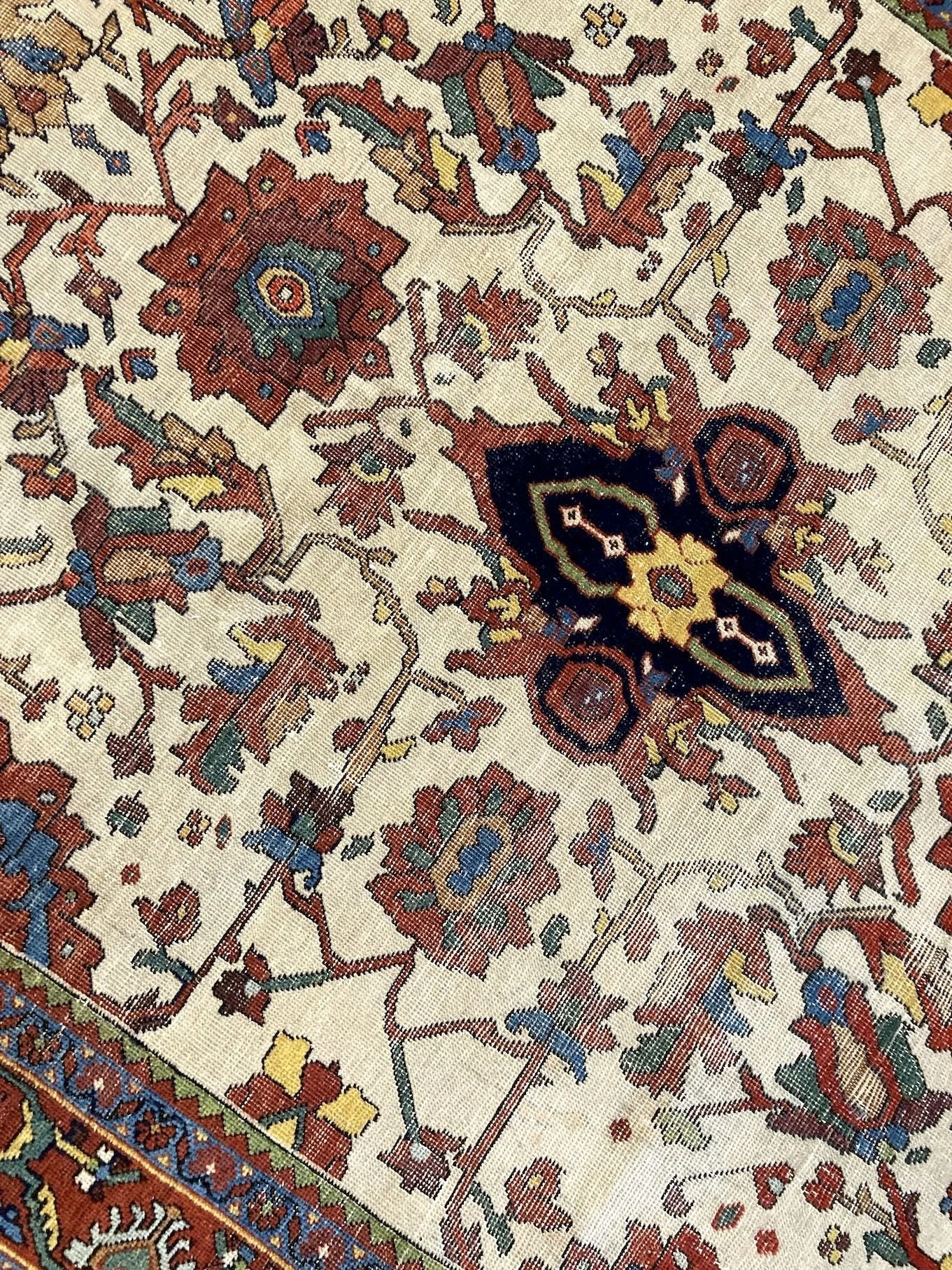 9_23_01_00010_6c_Antique_Persian_Ferahan_Rug.jpeg